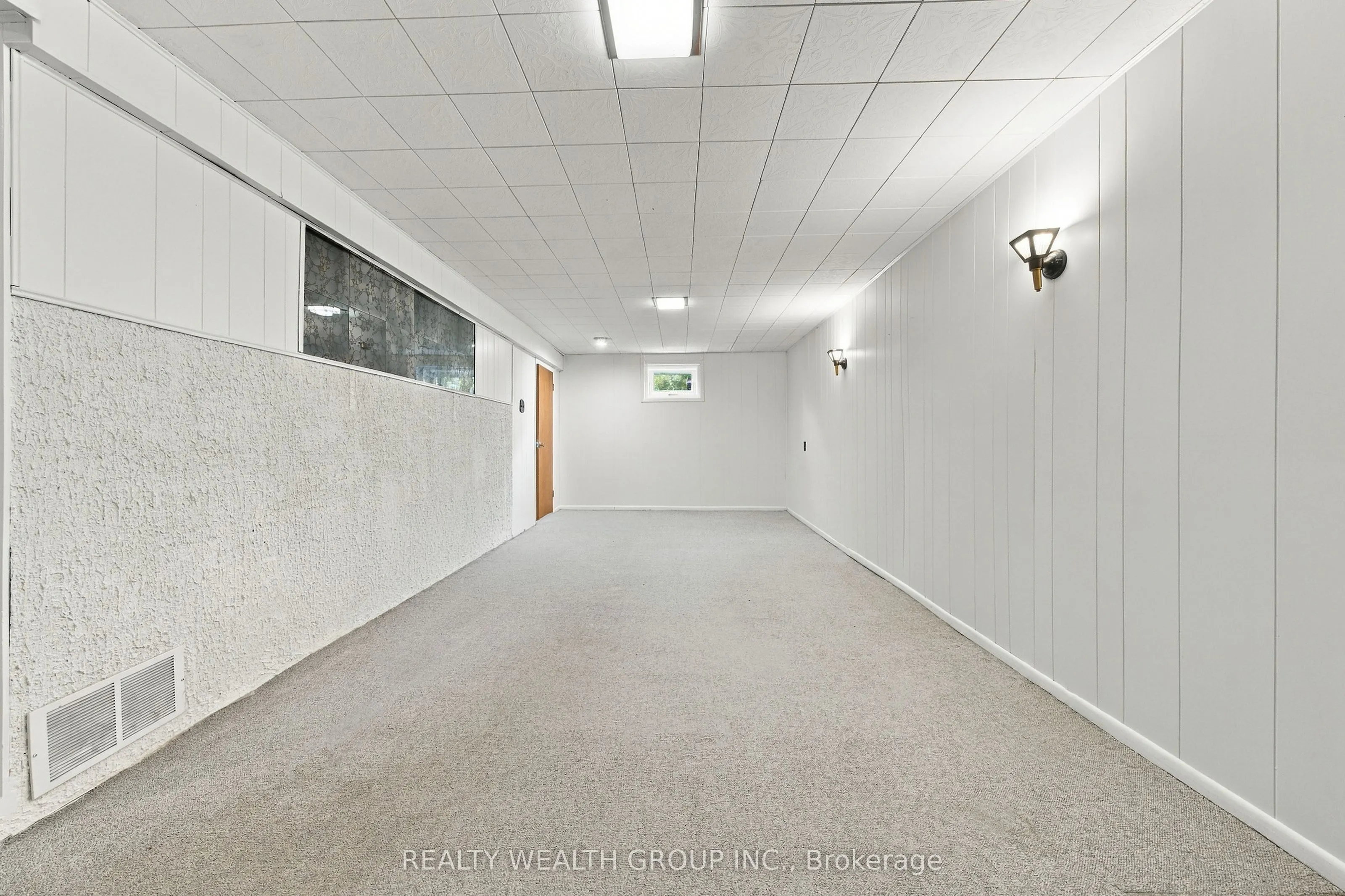 10 Flavian Court