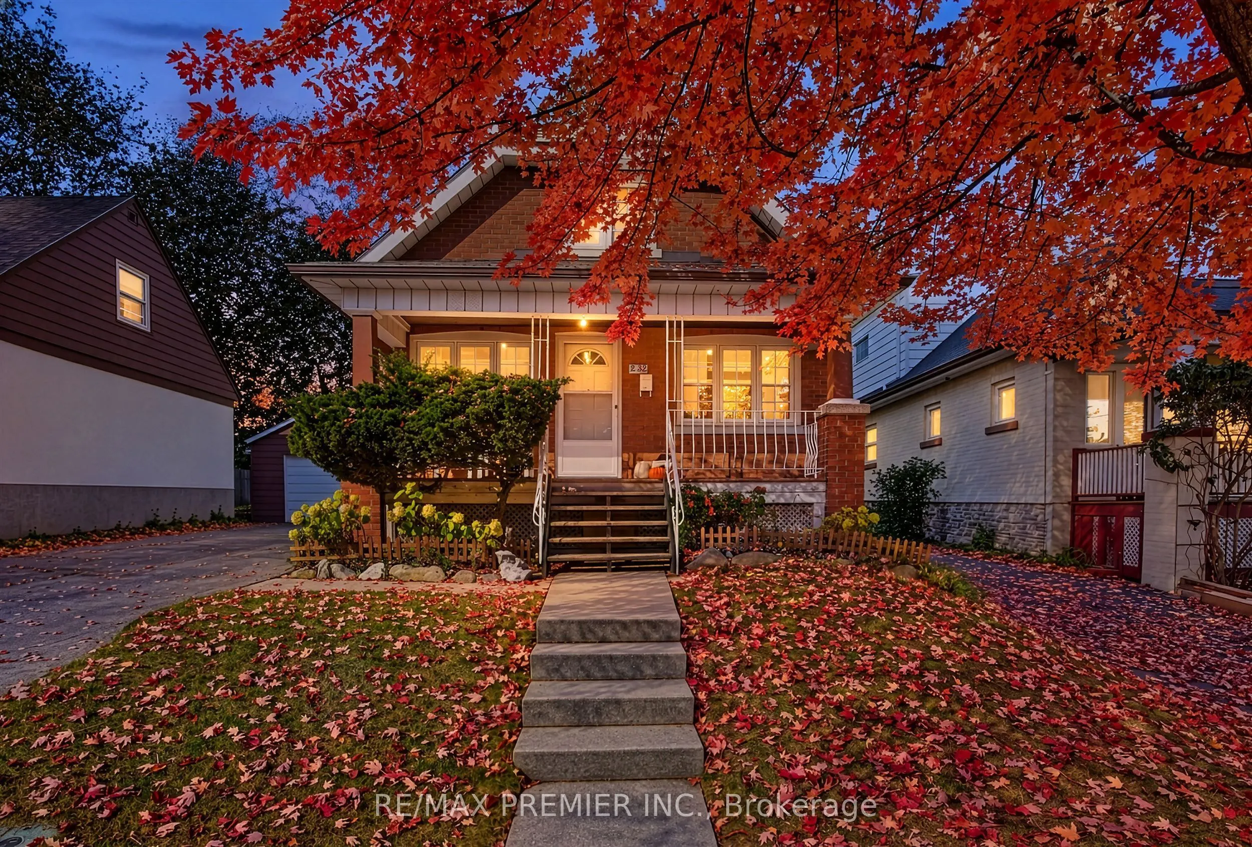 232 John Street
