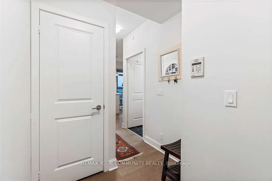 33 Shore Breeze Drive #804