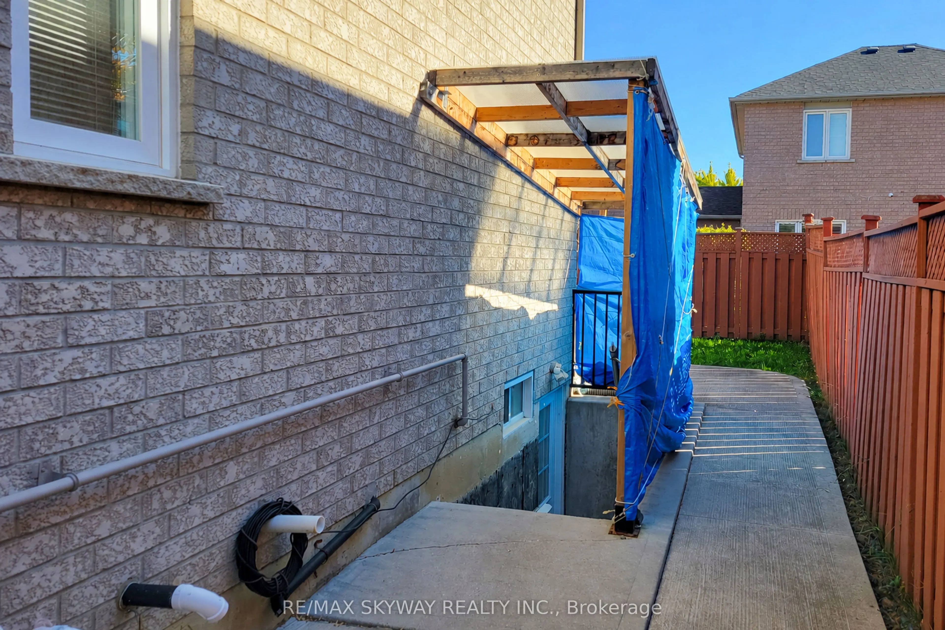12 Barrier Reef Lane