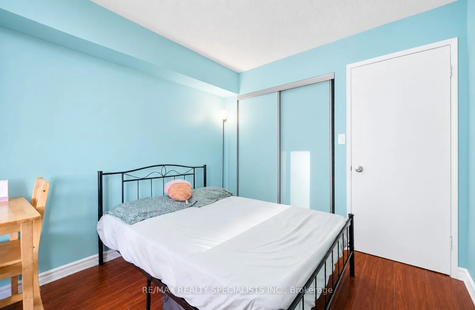 145 Hillcrest Avenue #813