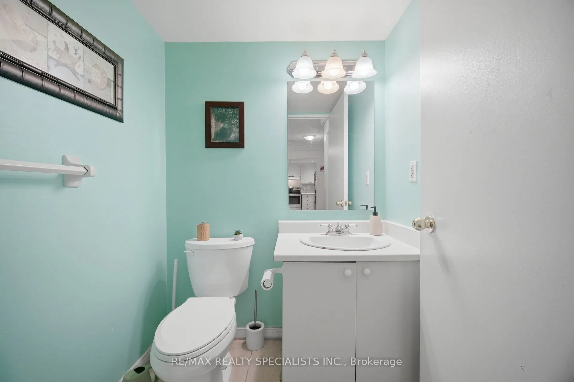 145 Hillcrest Avenue #813