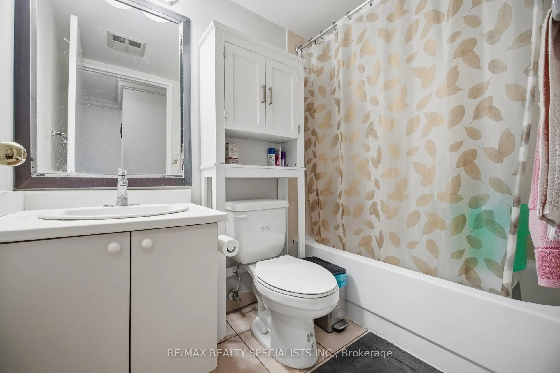 145 Hillcrest Avenue #813