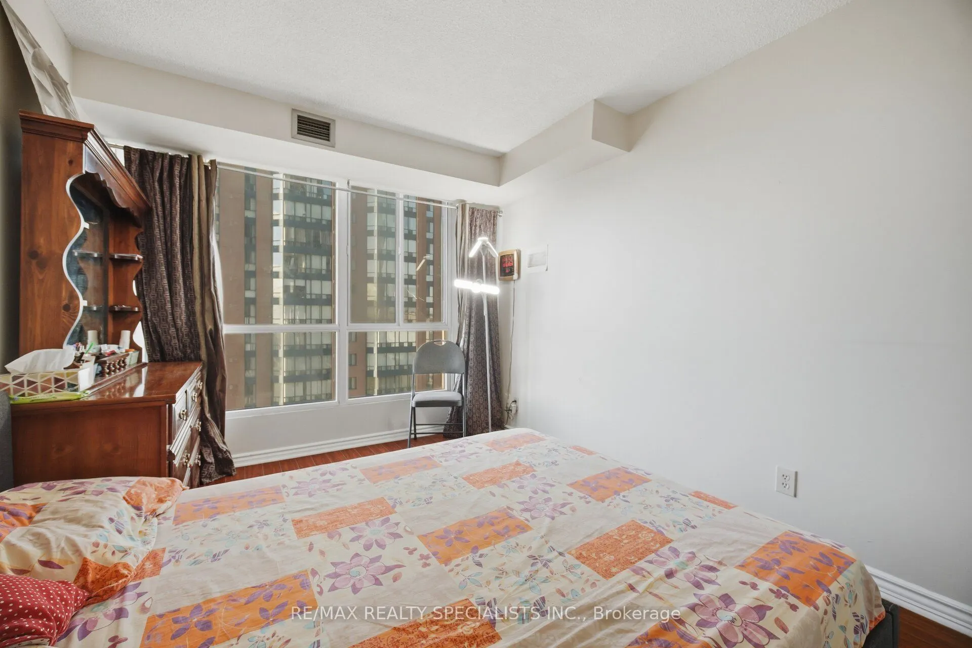145 Hillcrest Avenue #813