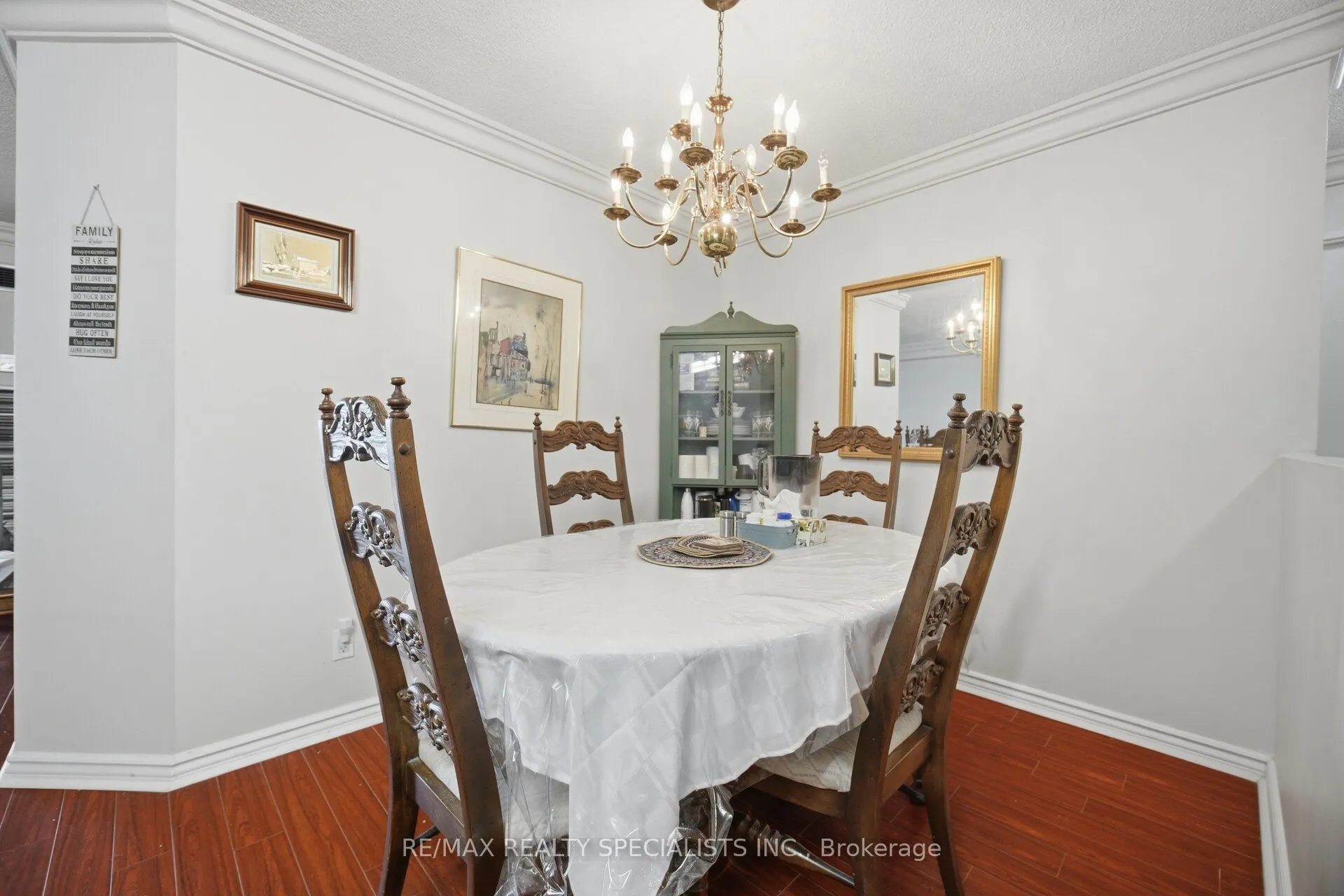 145 Hillcrest Avenue #813