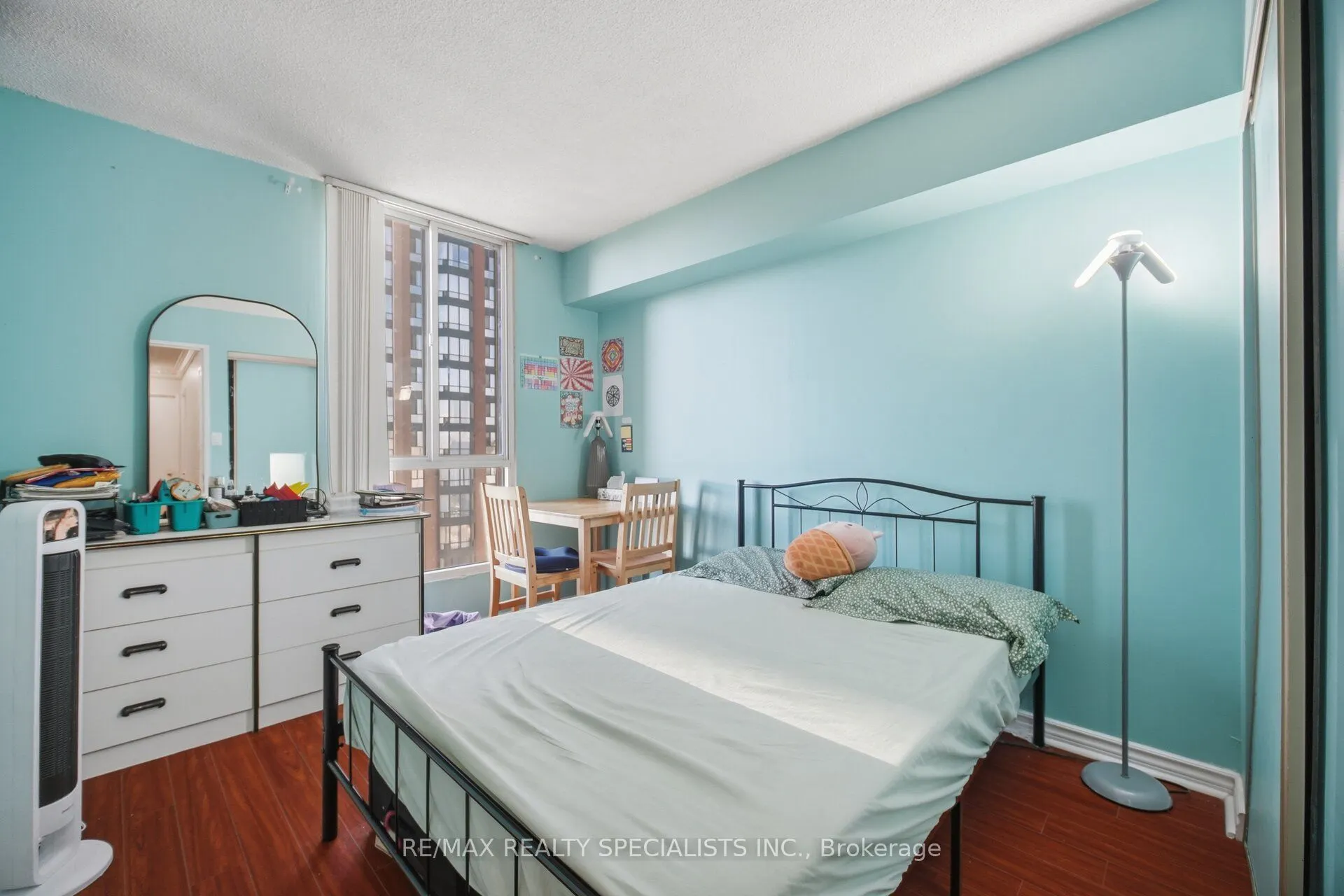 145 Hillcrest Avenue #813