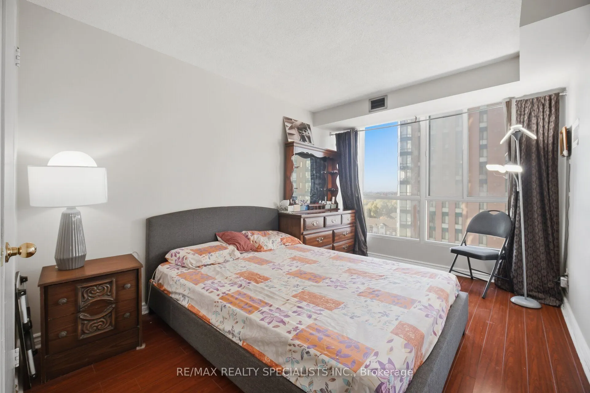 145 Hillcrest Avenue #813