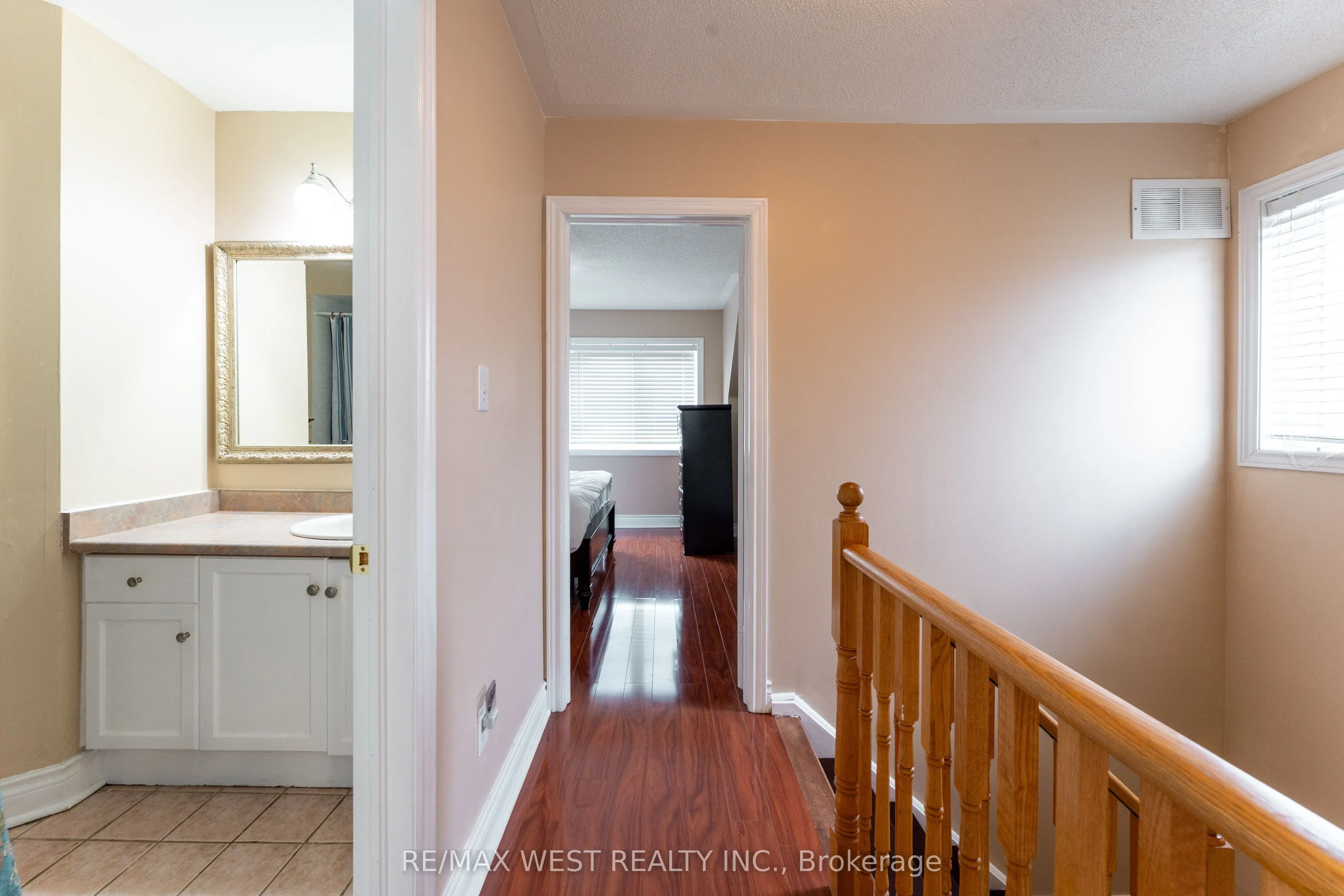 3073 Cook Street #27