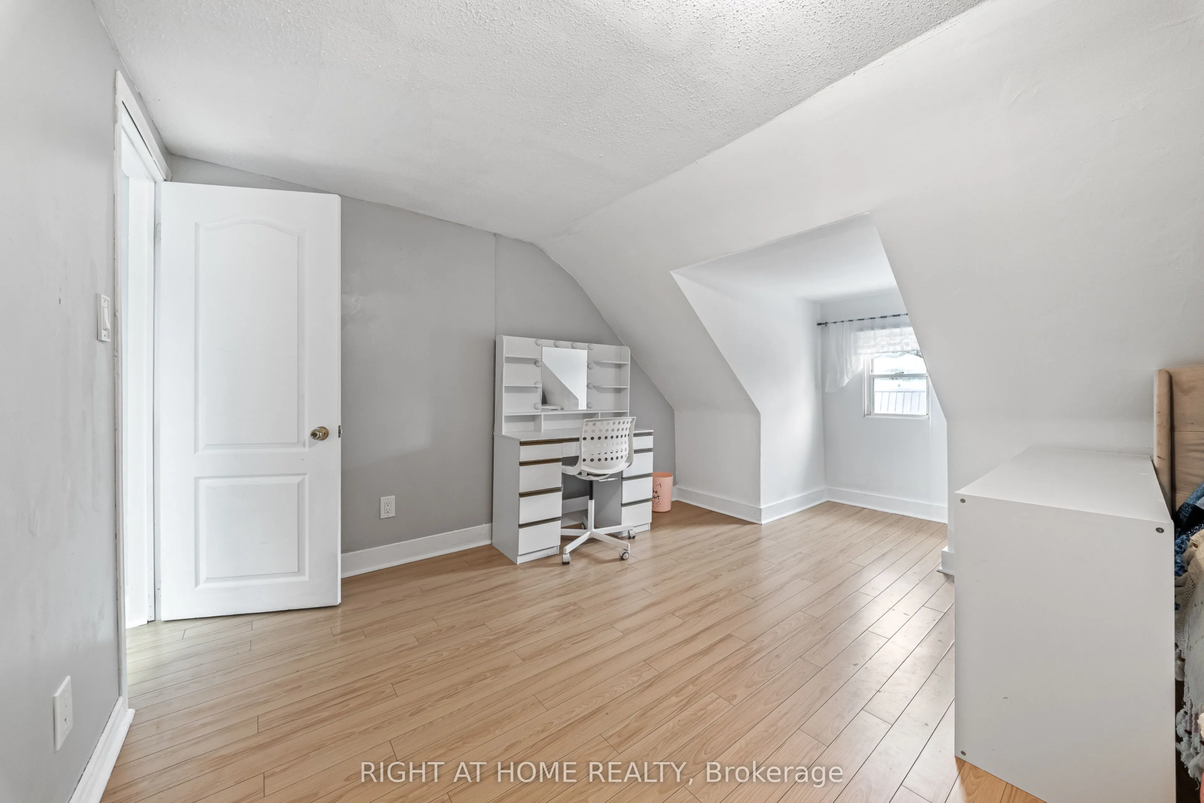 138 Osler Street