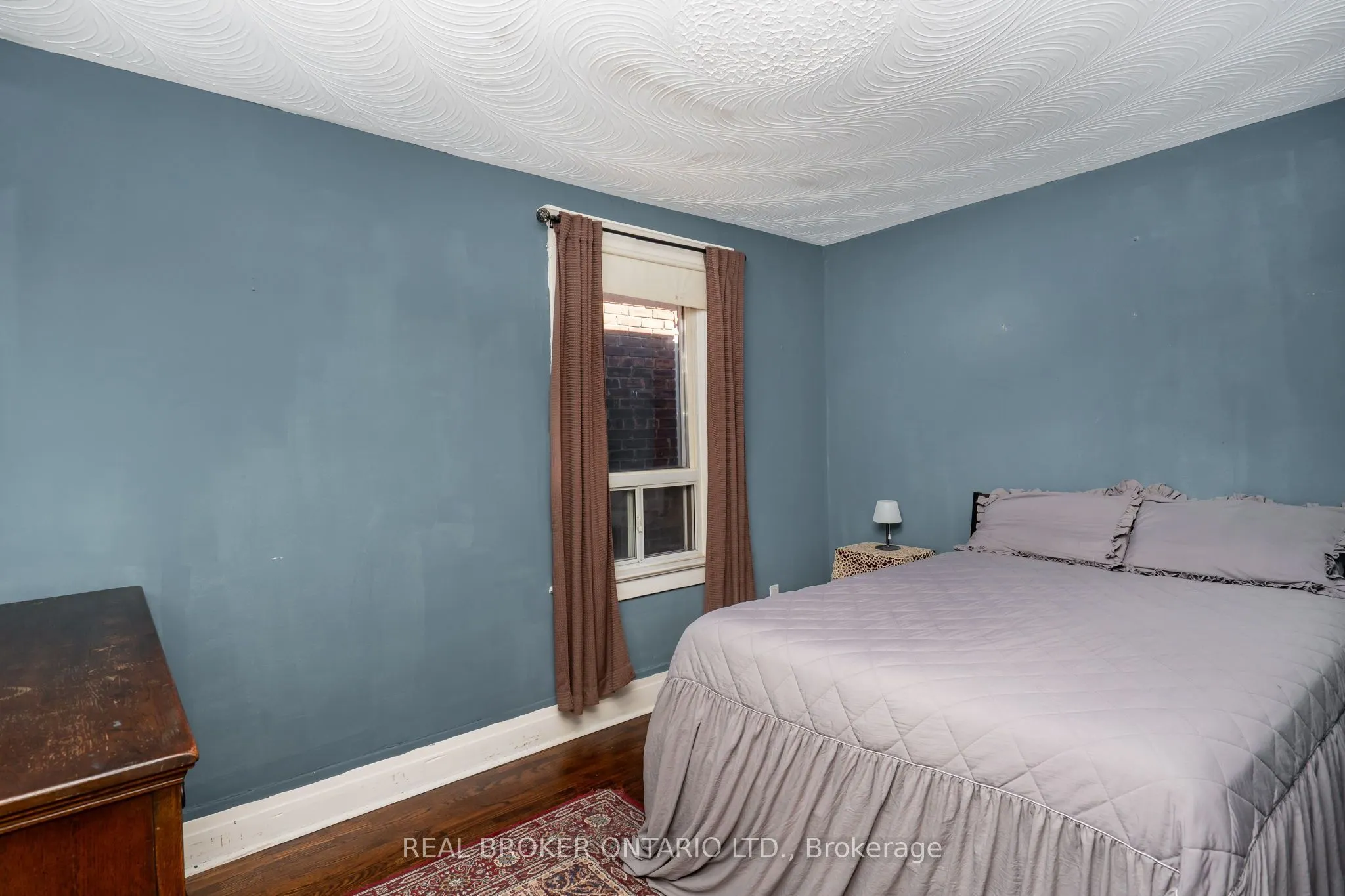 253 Bartlett Avenue