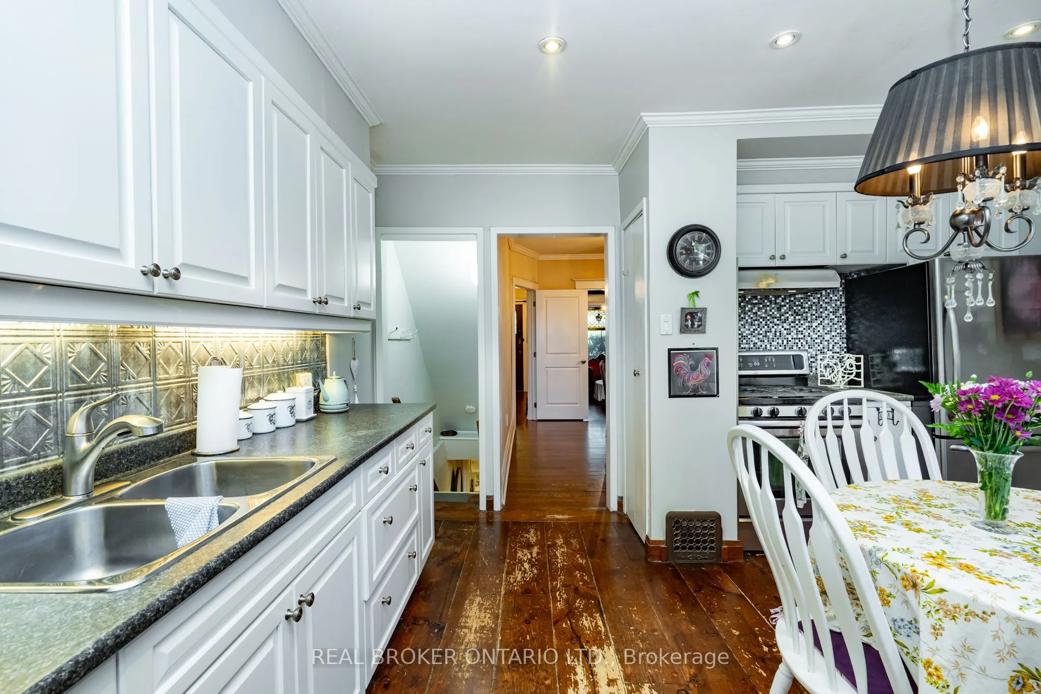 253 Bartlett Avenue