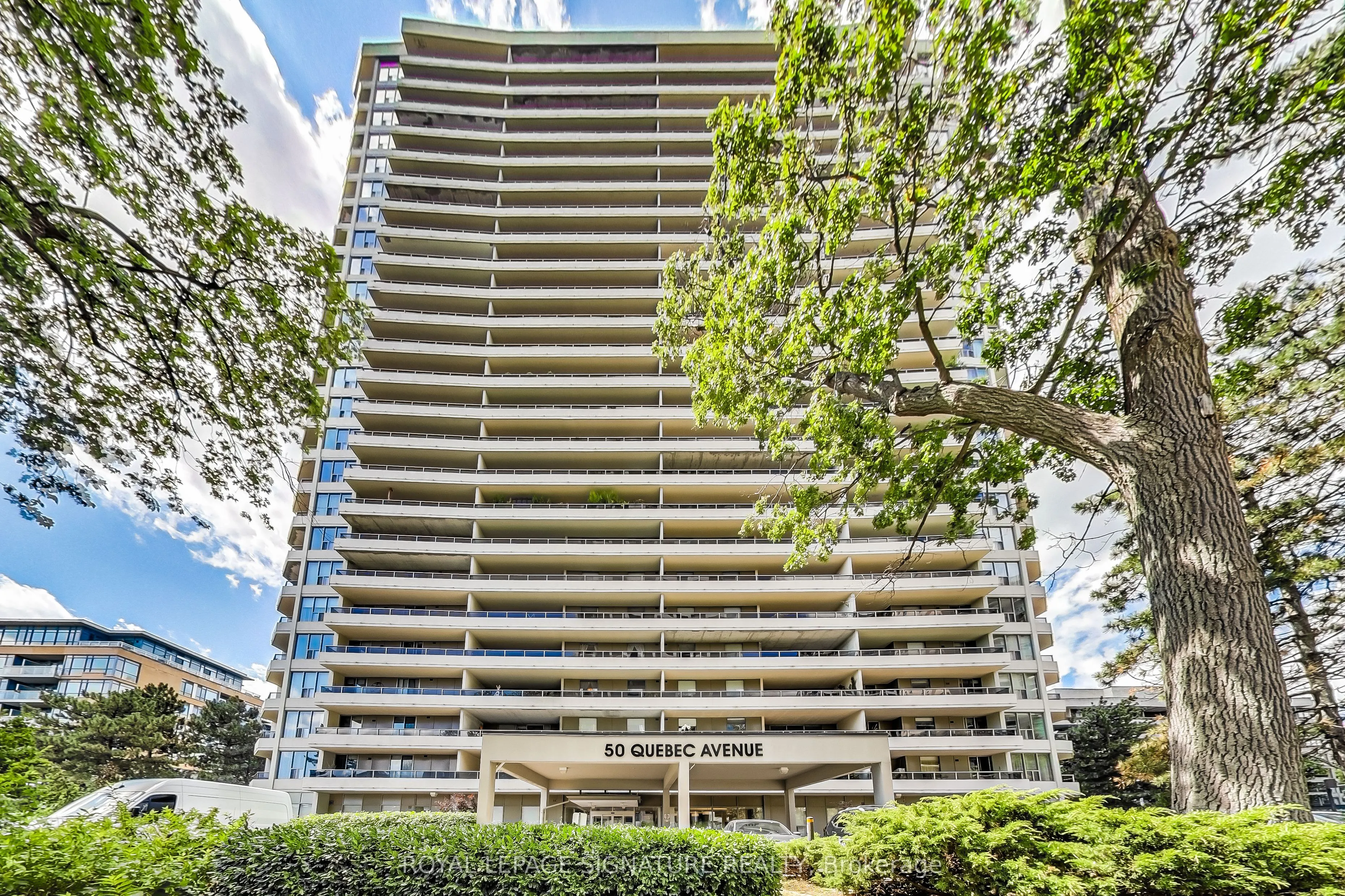 50 Quebec Avenue #2205