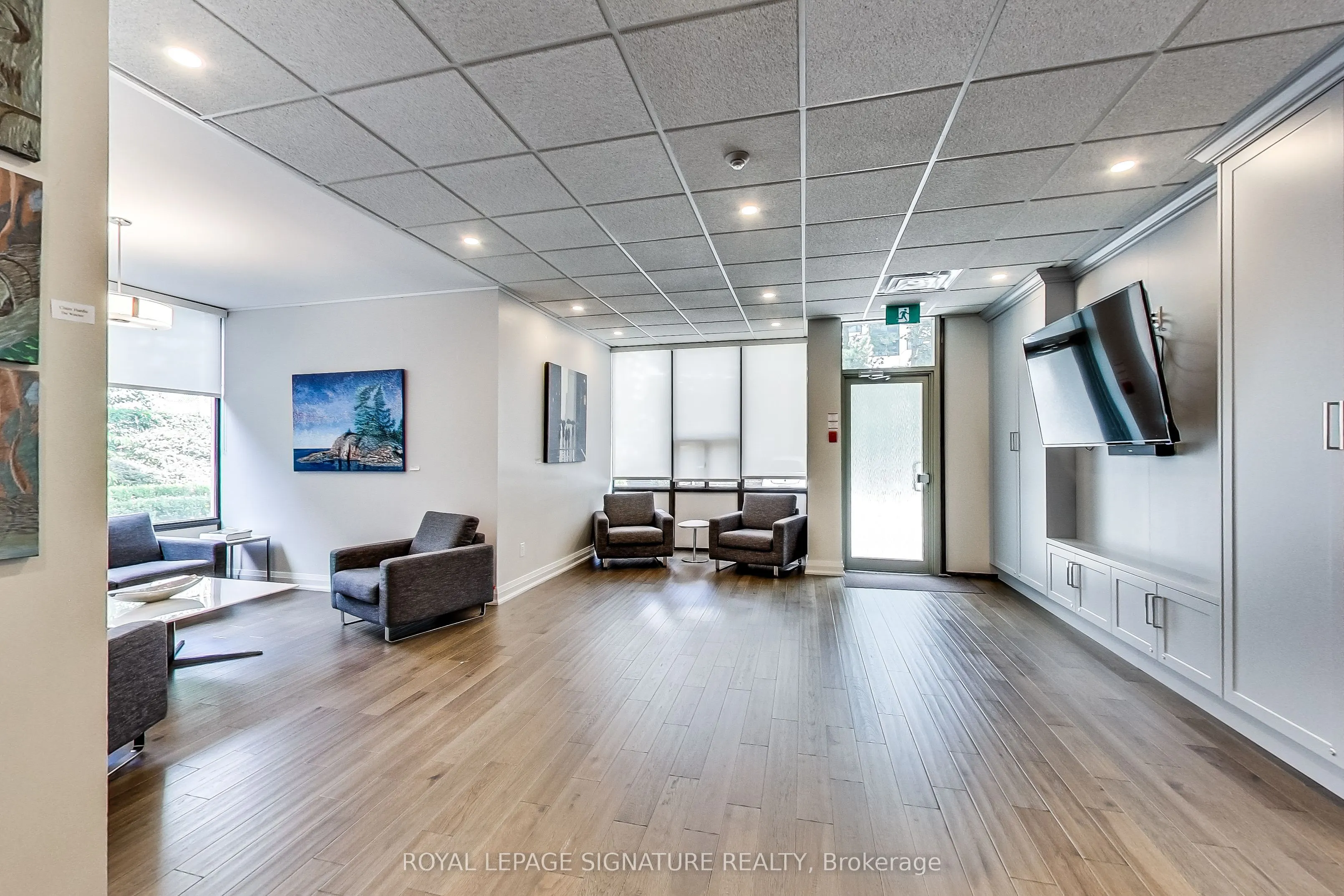 50 Quebec Avenue #2205