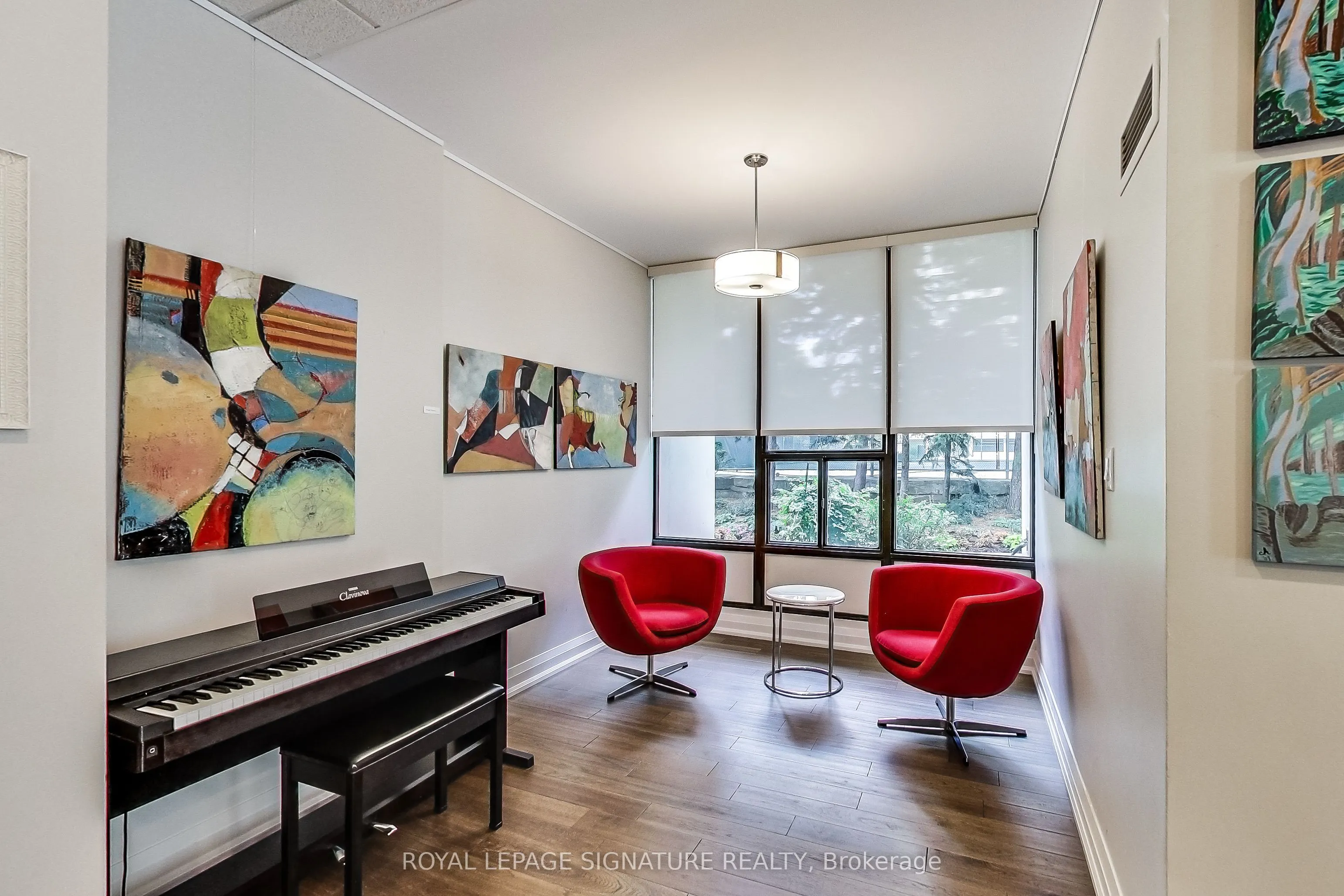 50 Quebec Avenue #2205