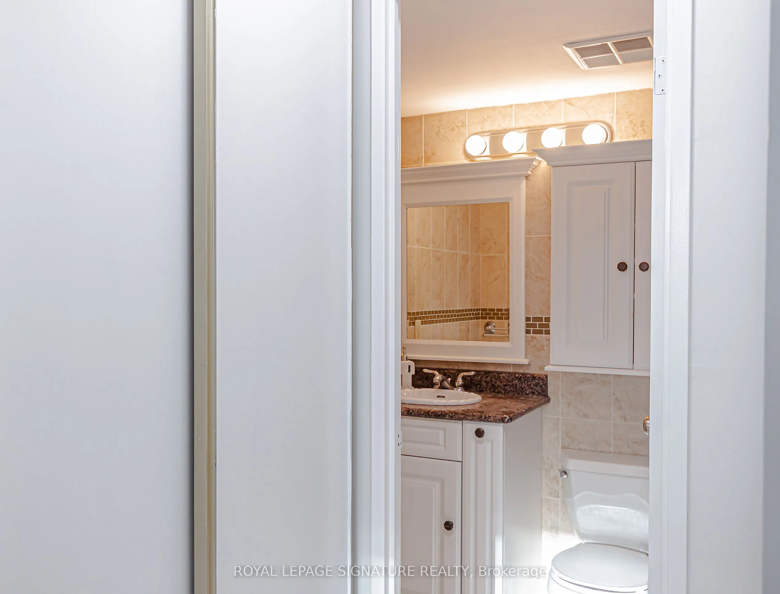 50 Quebec Avenue #2205