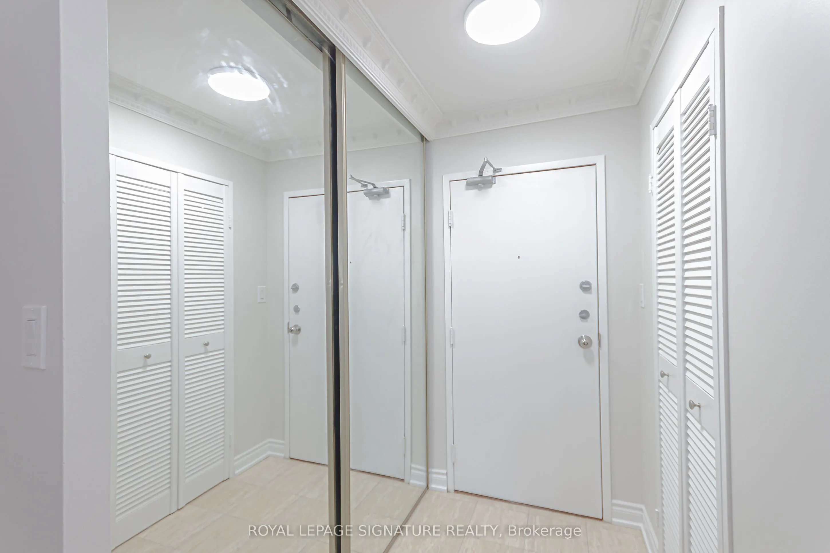 50 Quebec Avenue #2205