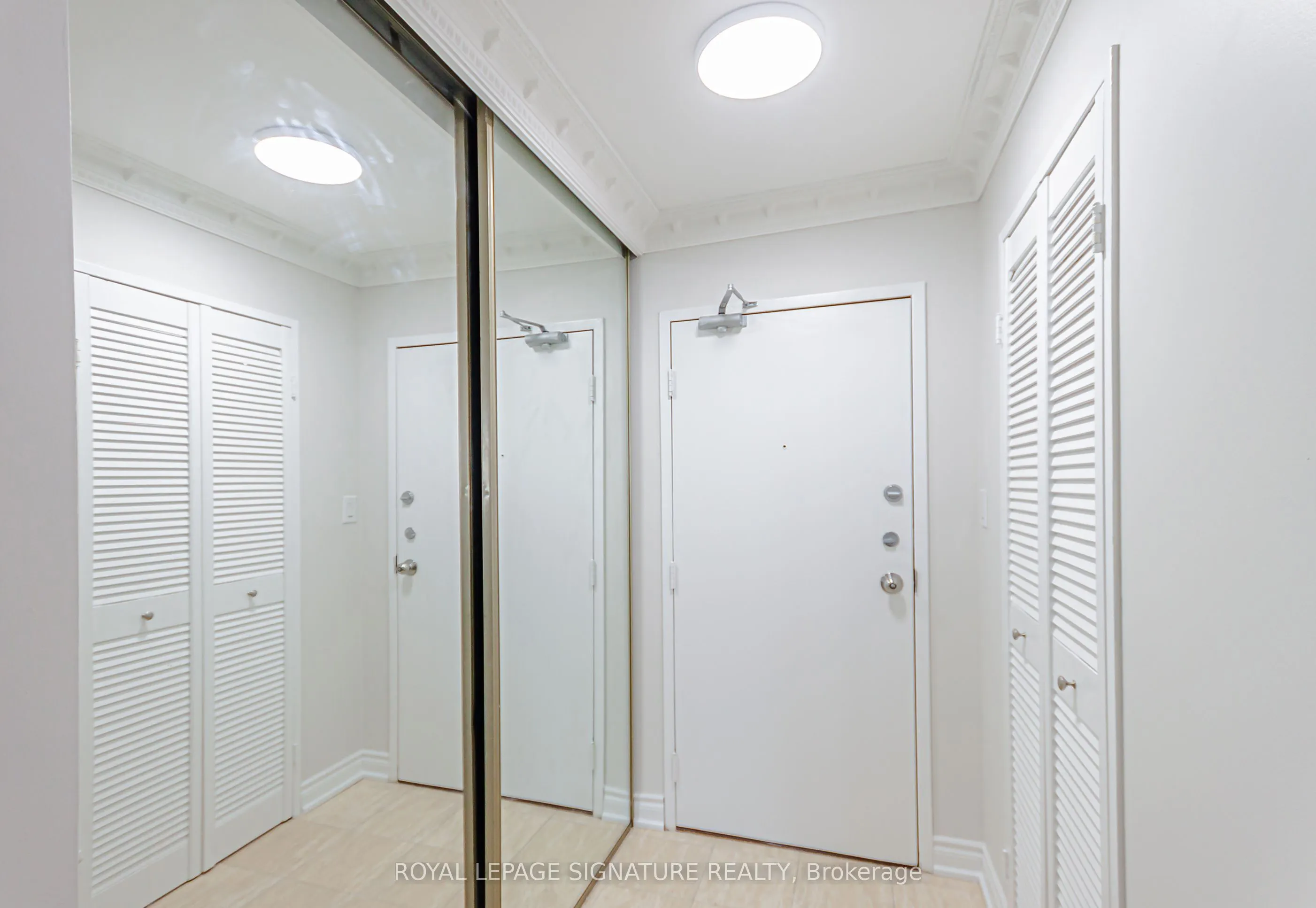 50 Quebec Avenue #2205
