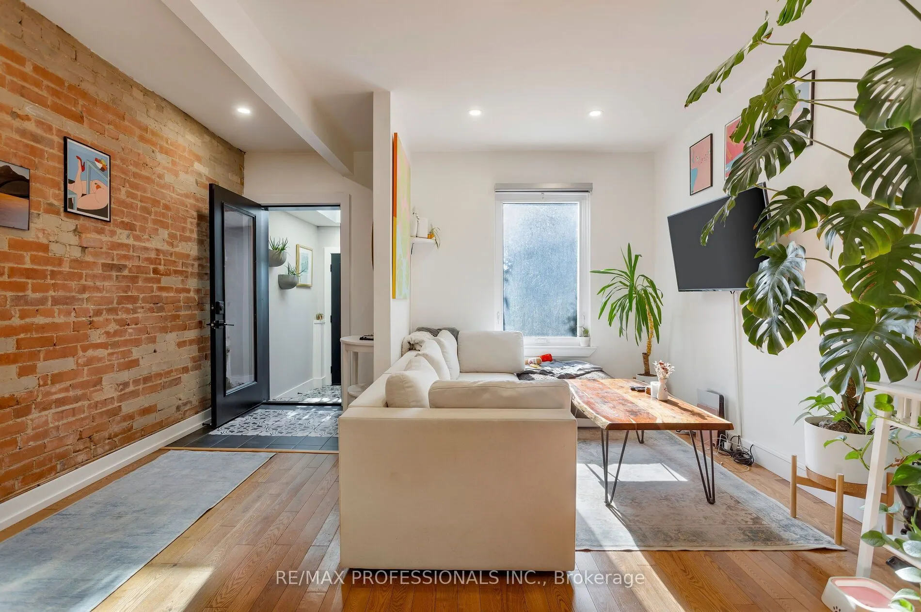 44 McCormack Street