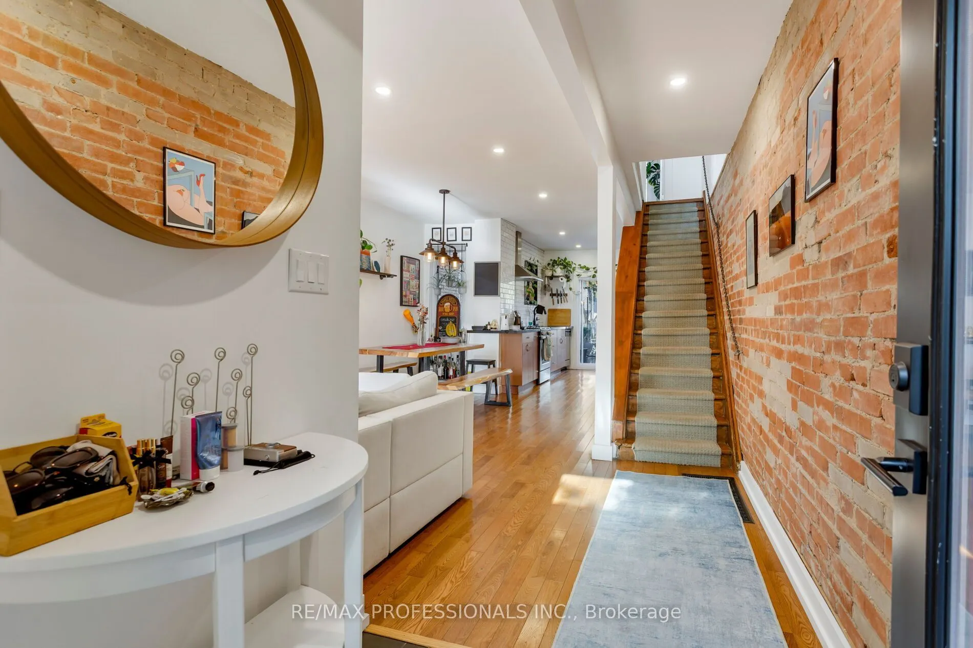 44 McCormack Street