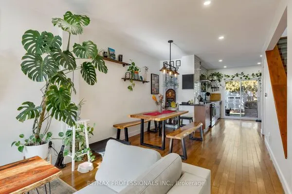 44 McCormack Street