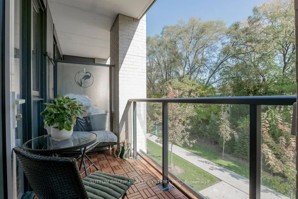 293 The Kingsway #207