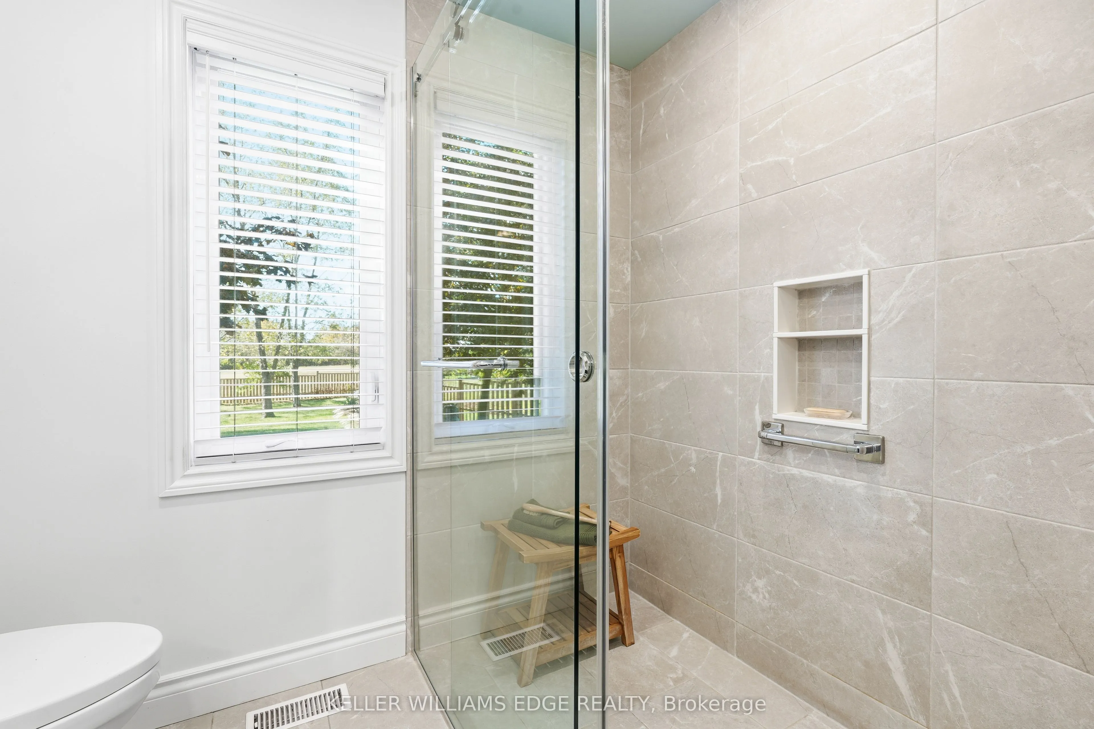1360 Waterdown Road
