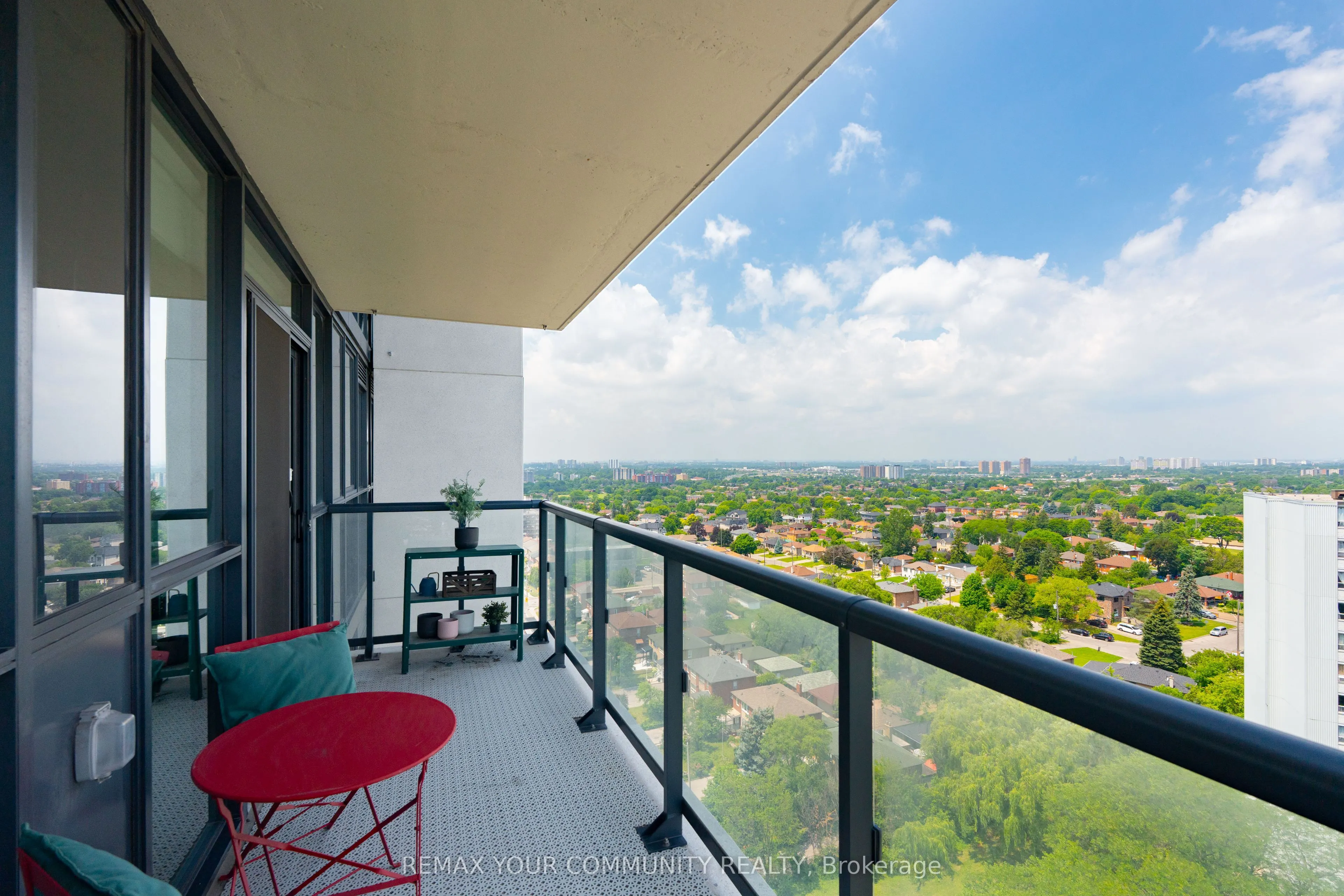 1461 Lawrence Avenue #1504