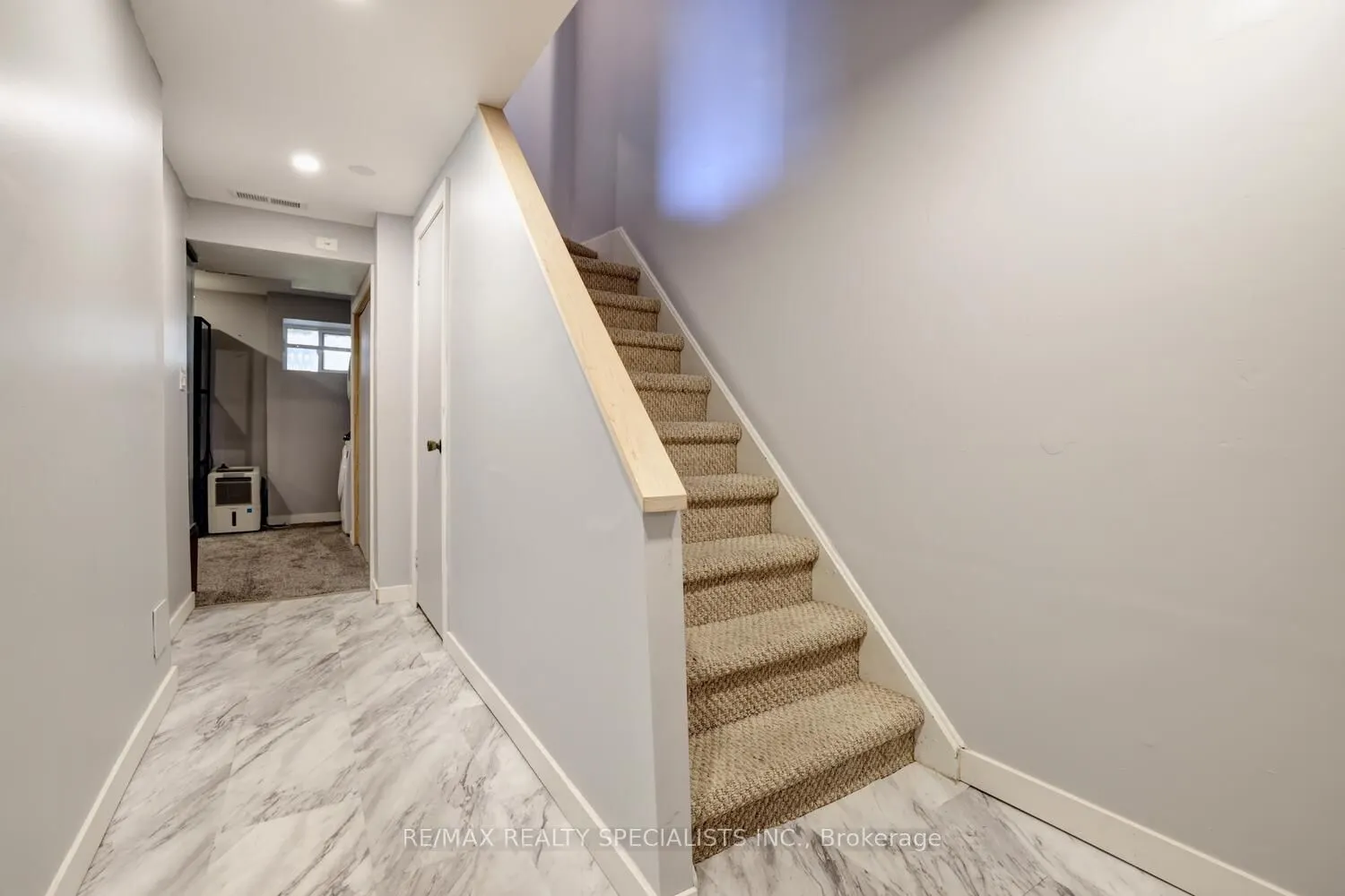 2445 Homelands Drive #25