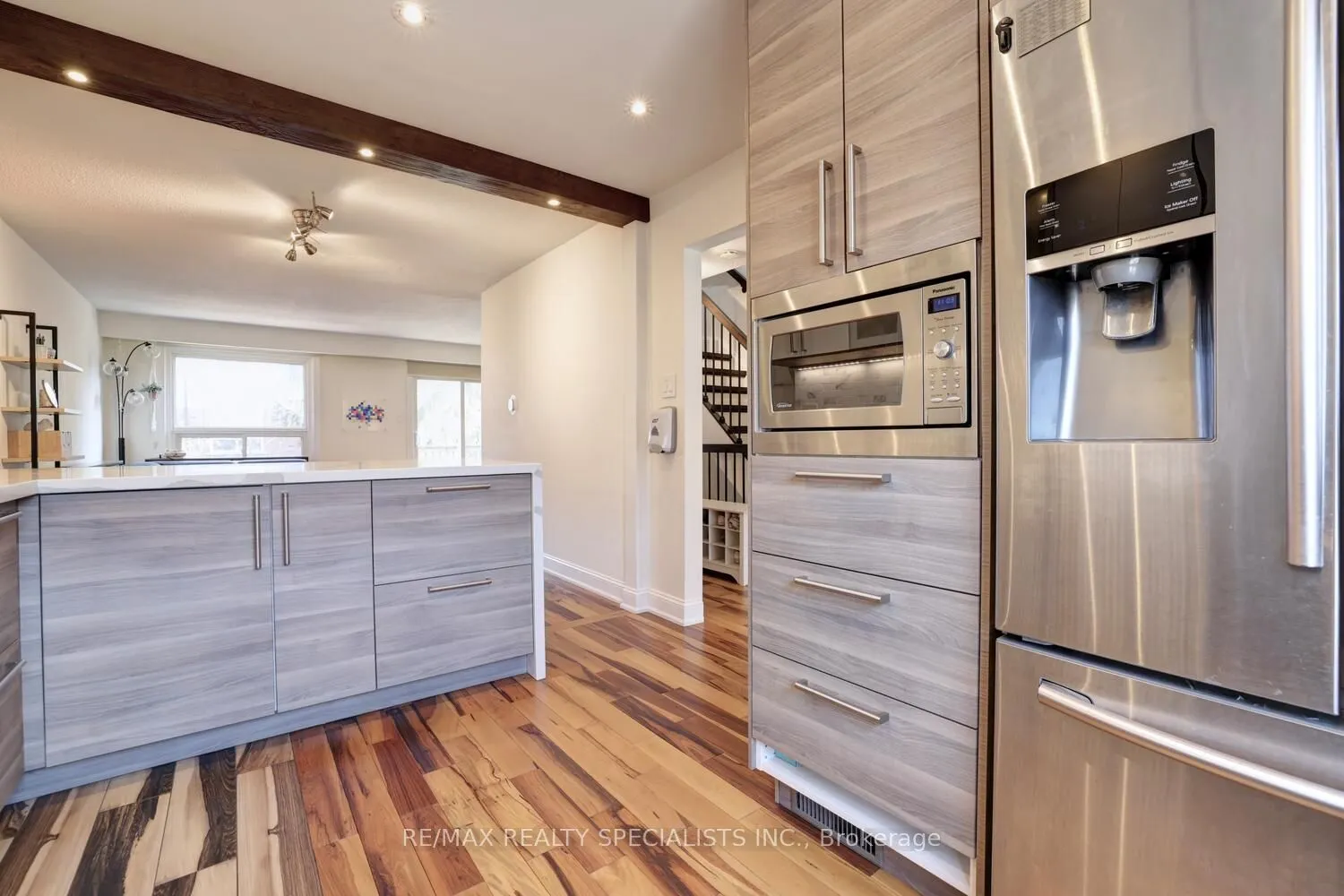 2445 Homelands Drive #25