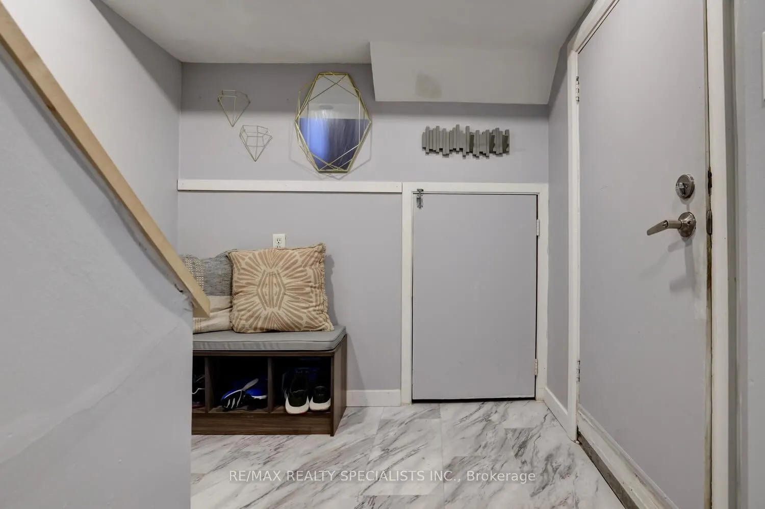 2445 Homelands Drive #25