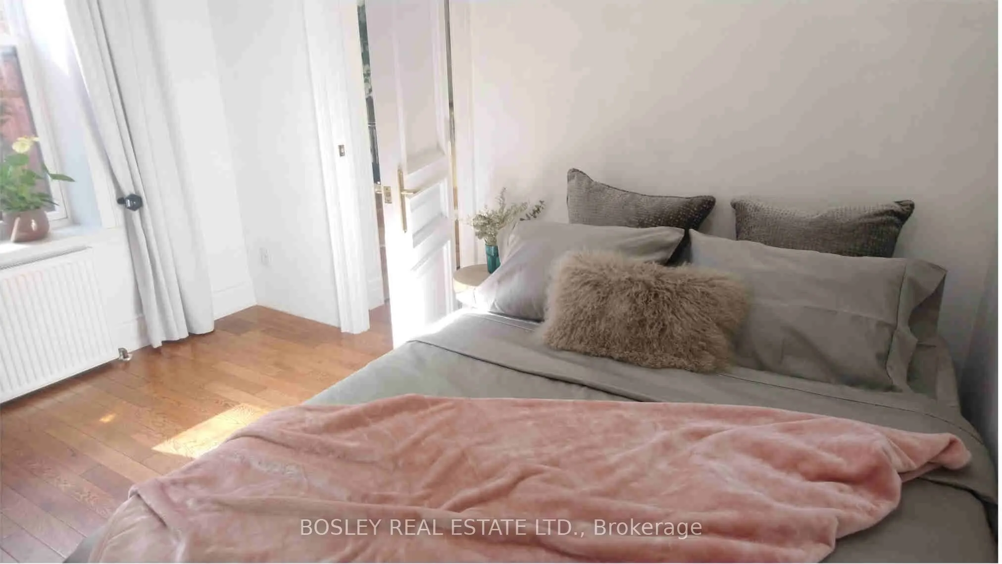 21 Lansdowne Avenue #2