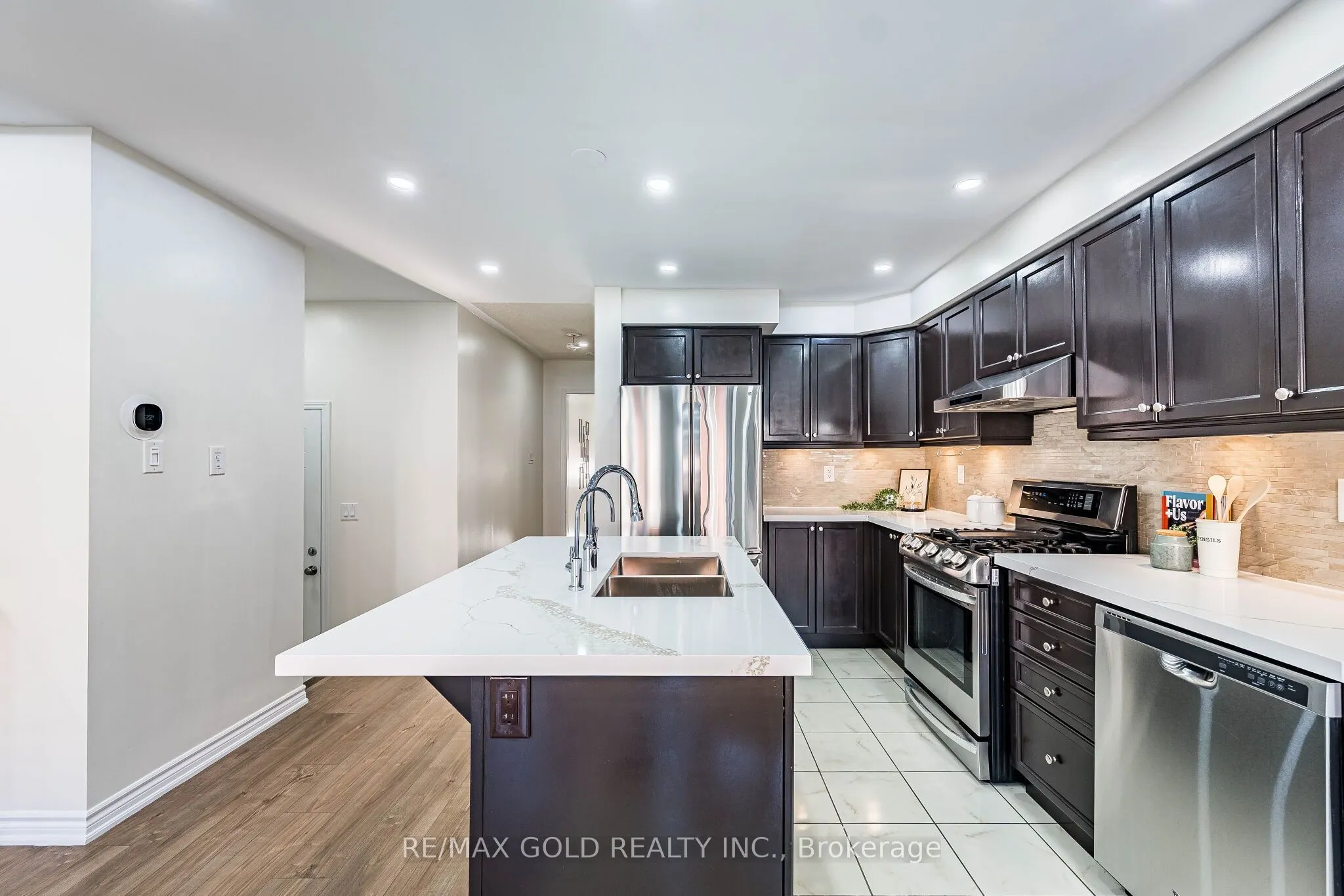 6 Volner Road
