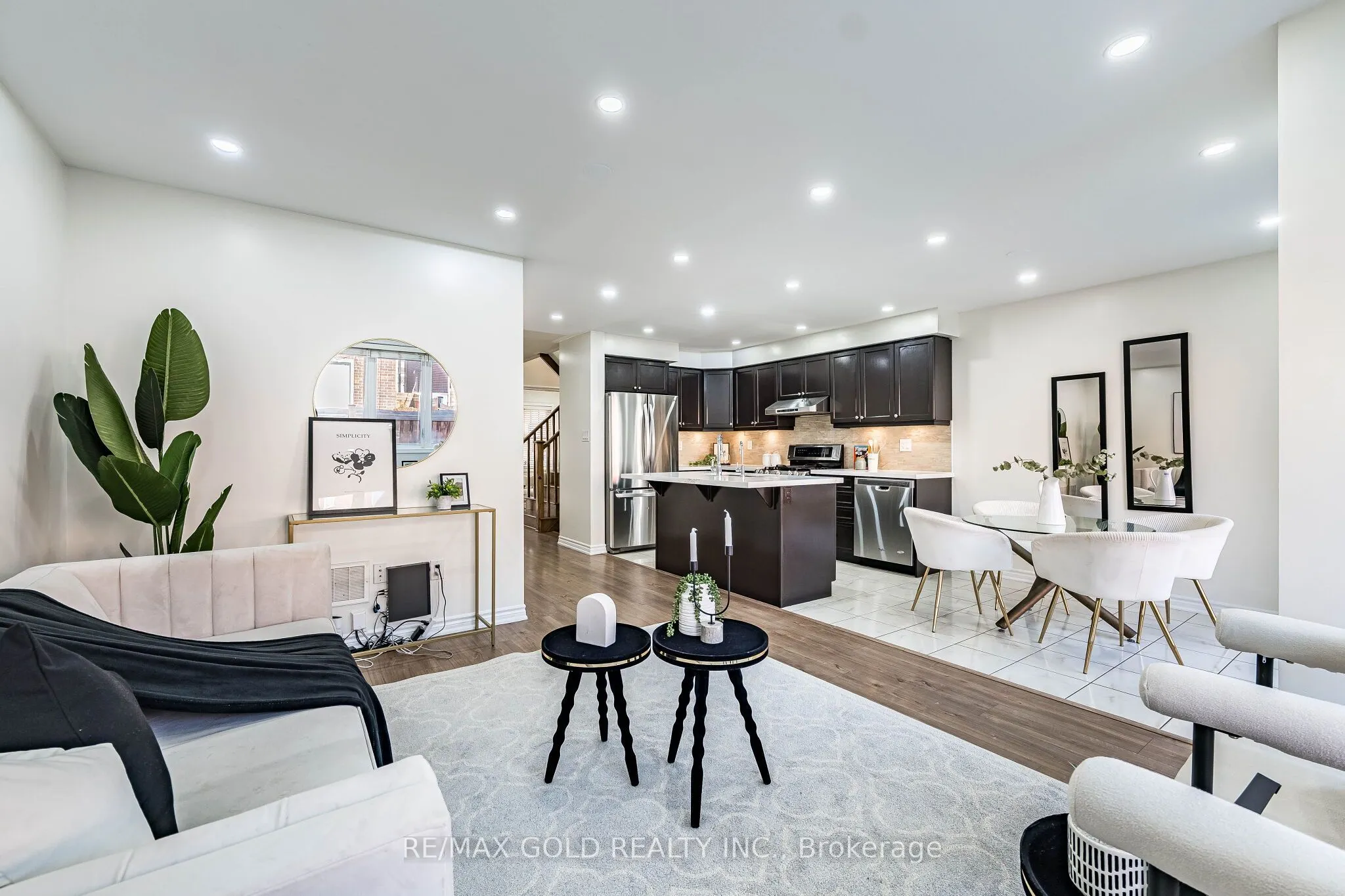 6 Volner Road