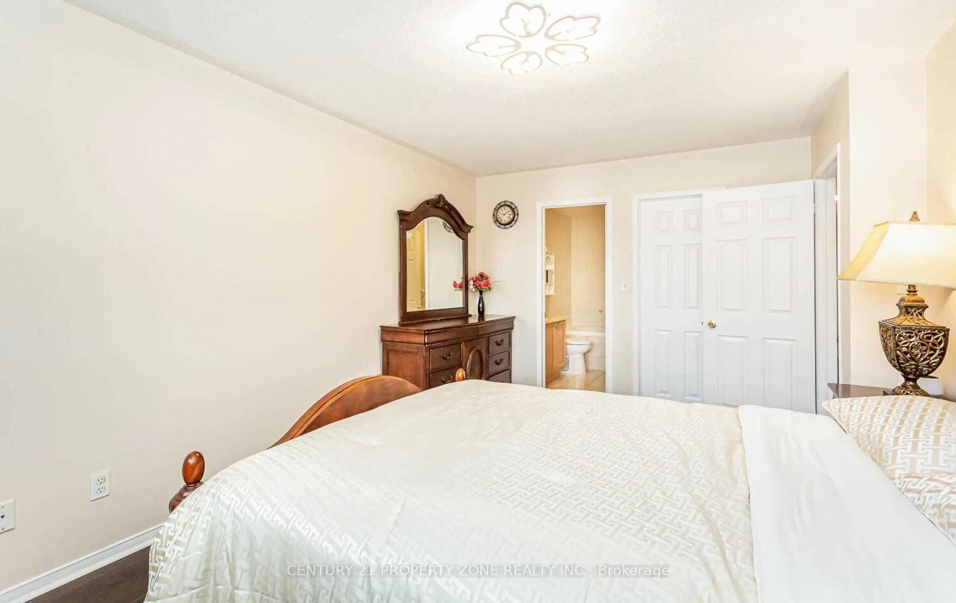 15 Dawes Road