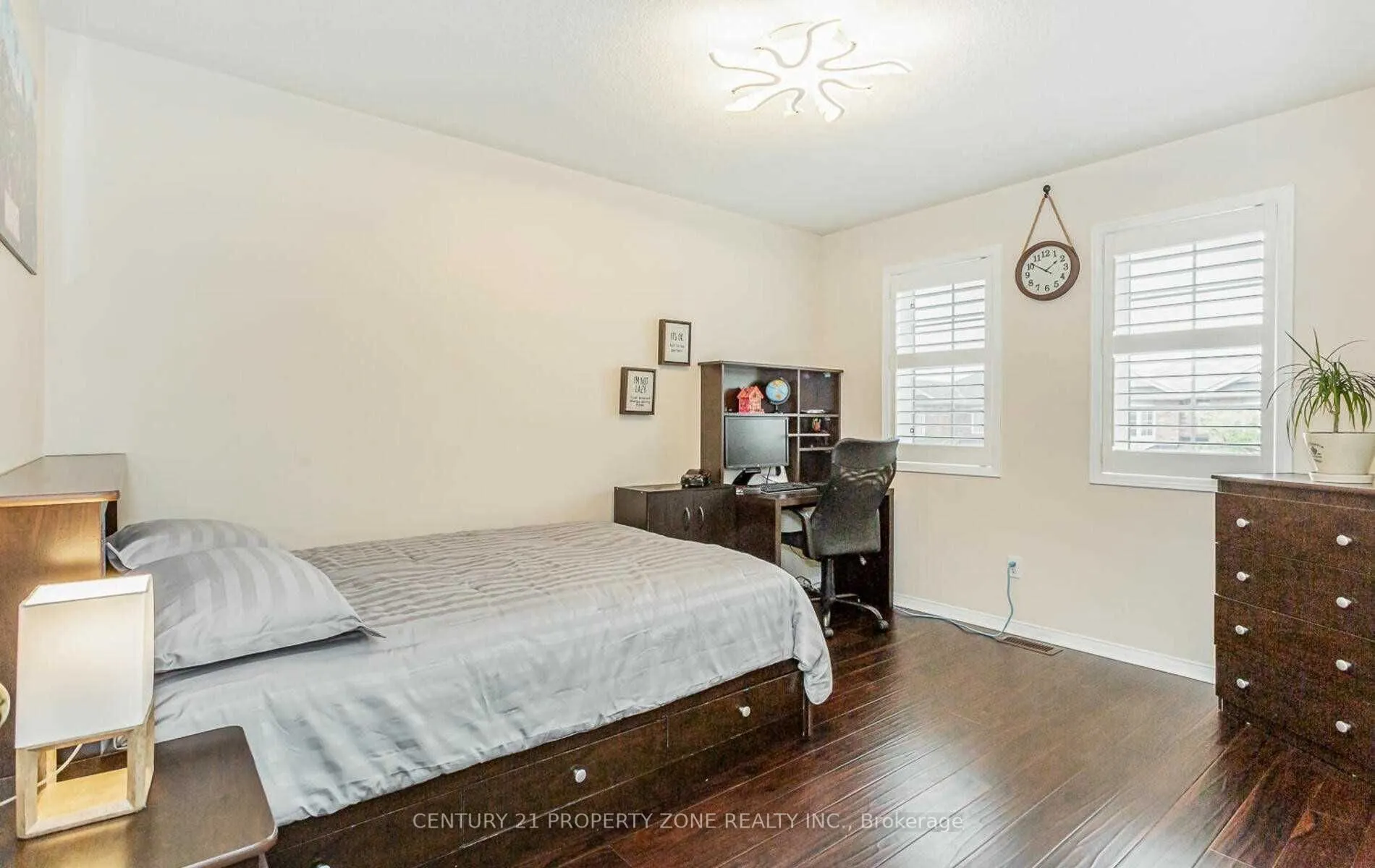 15 Dawes Road