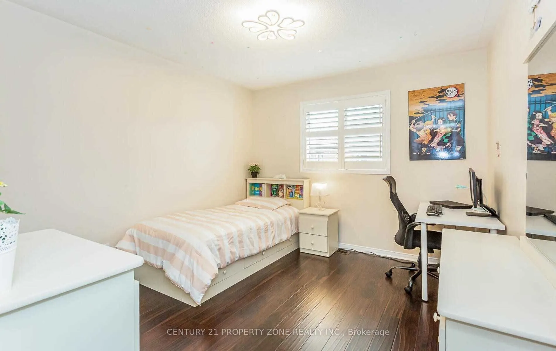 15 Dawes Road