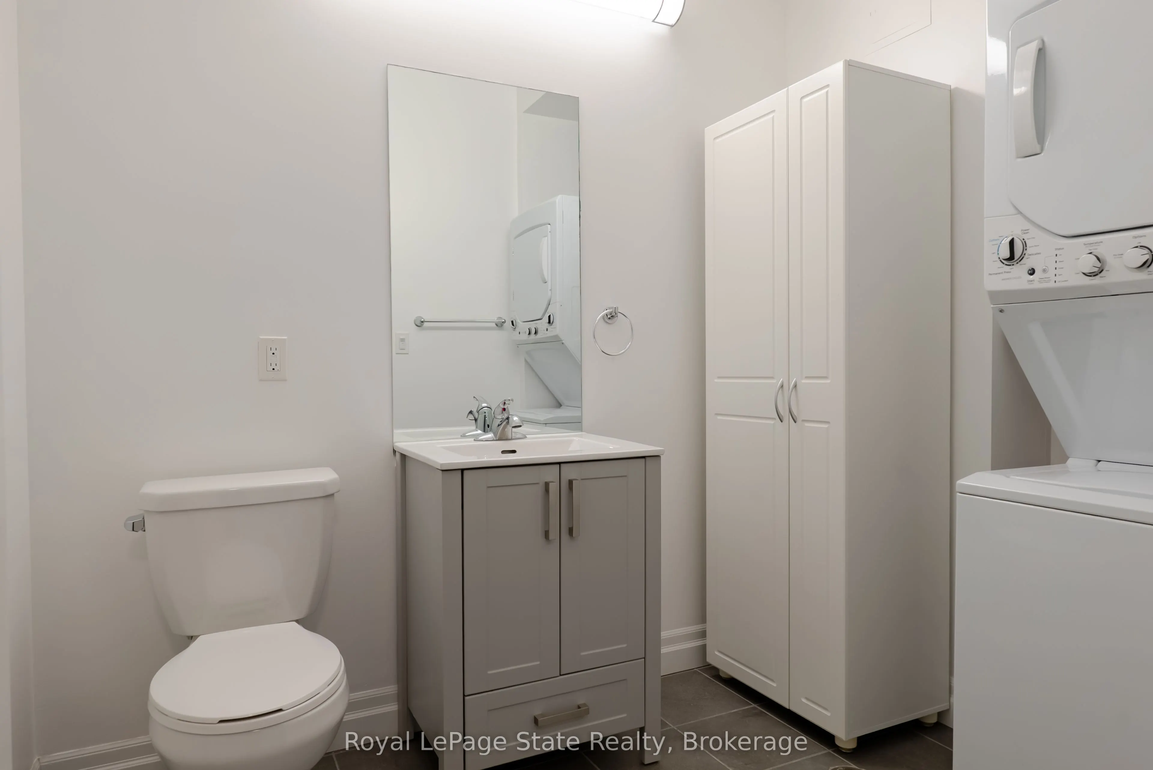 3290 New Street #507