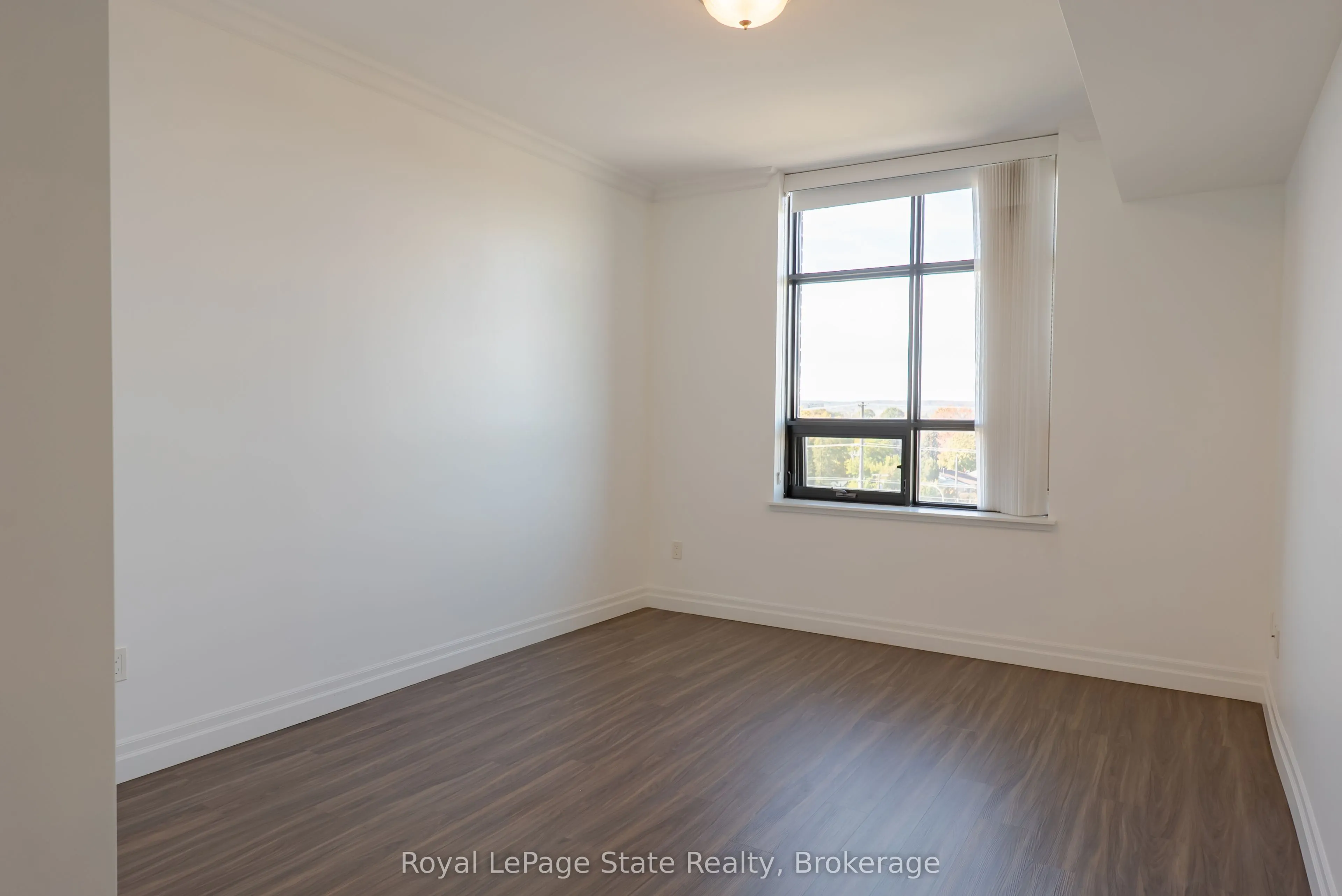 3290 New Street #507