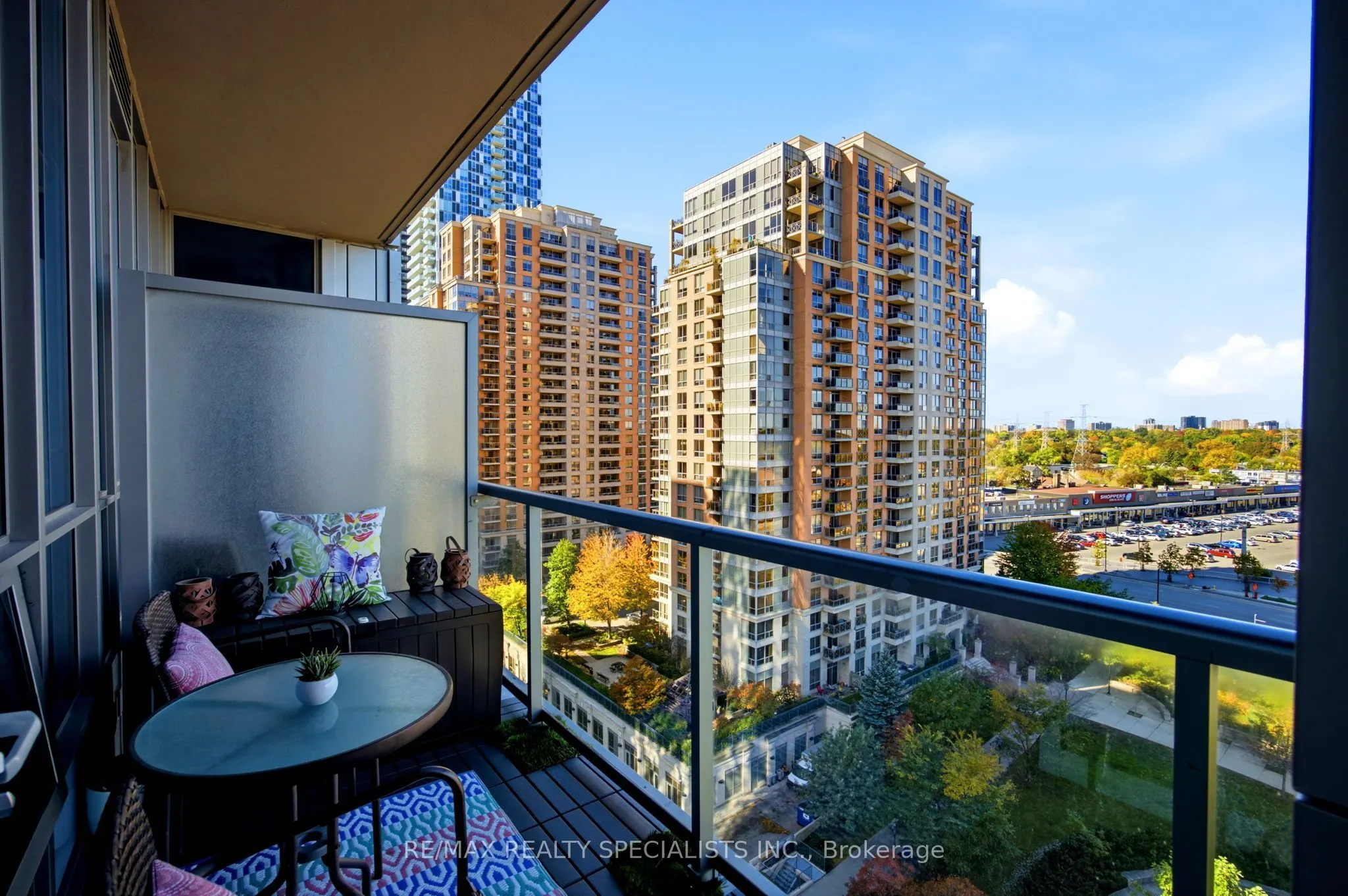 15 Viking Lane #1106