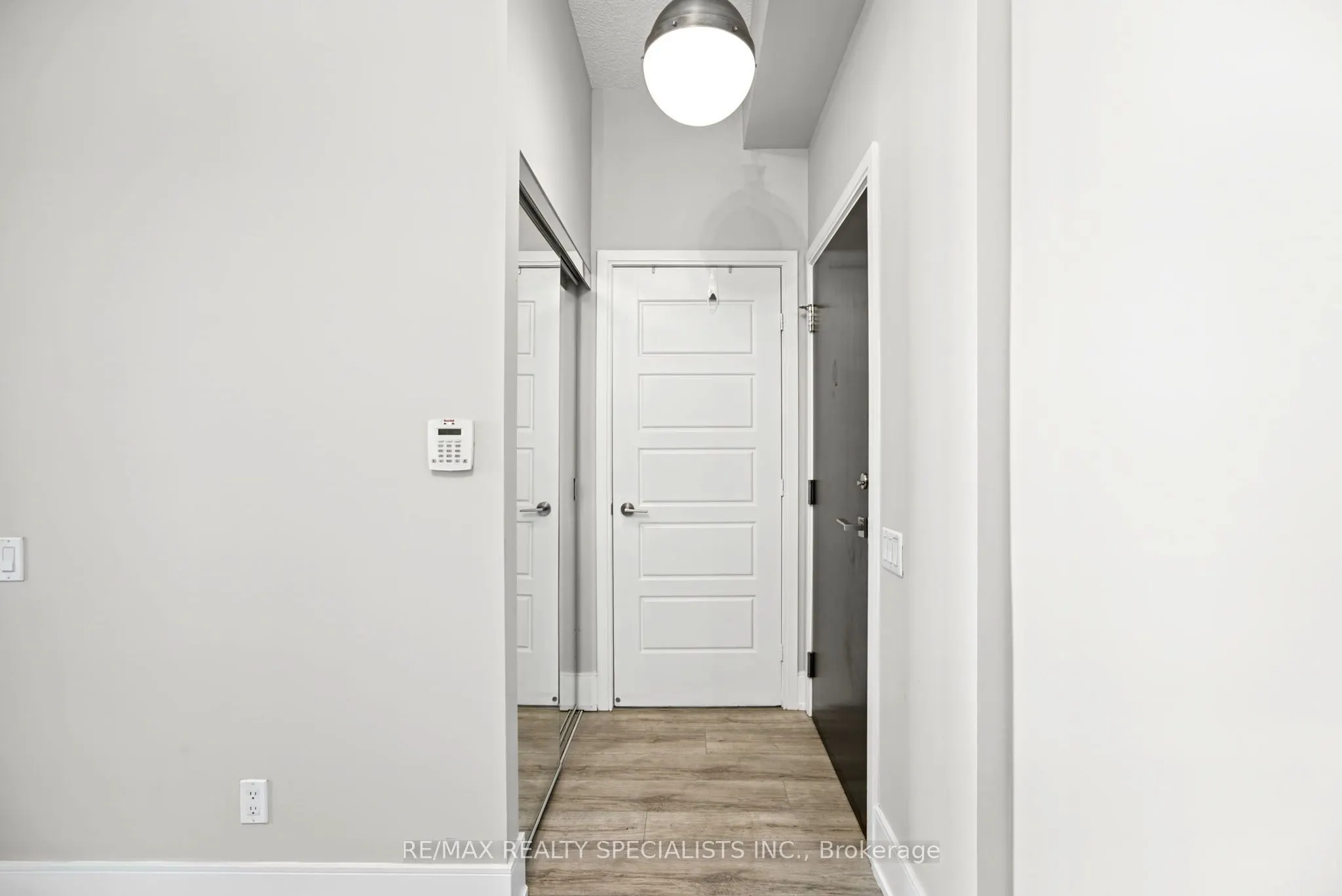 15 Viking Lane #1106