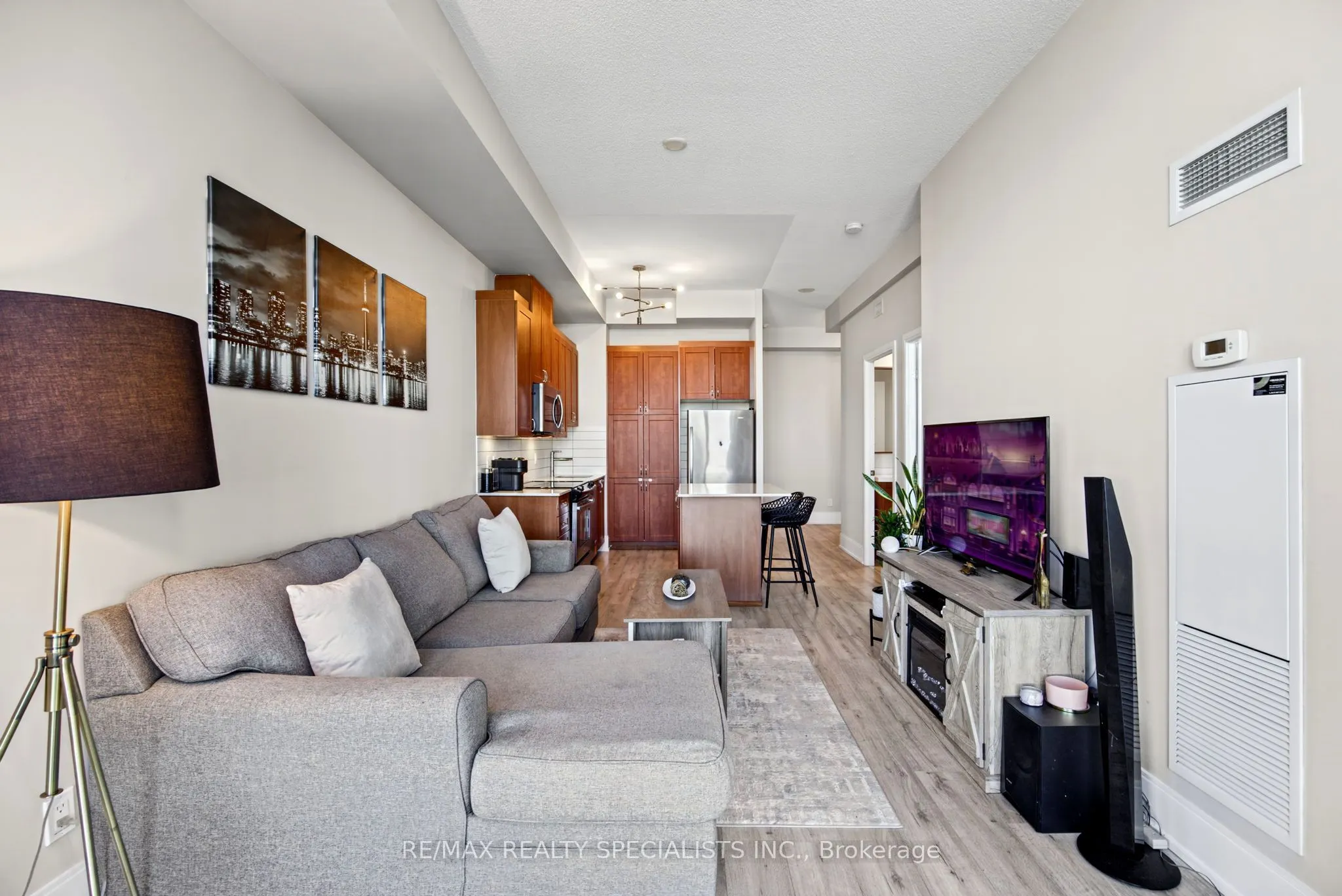 15 Viking Lane #1106