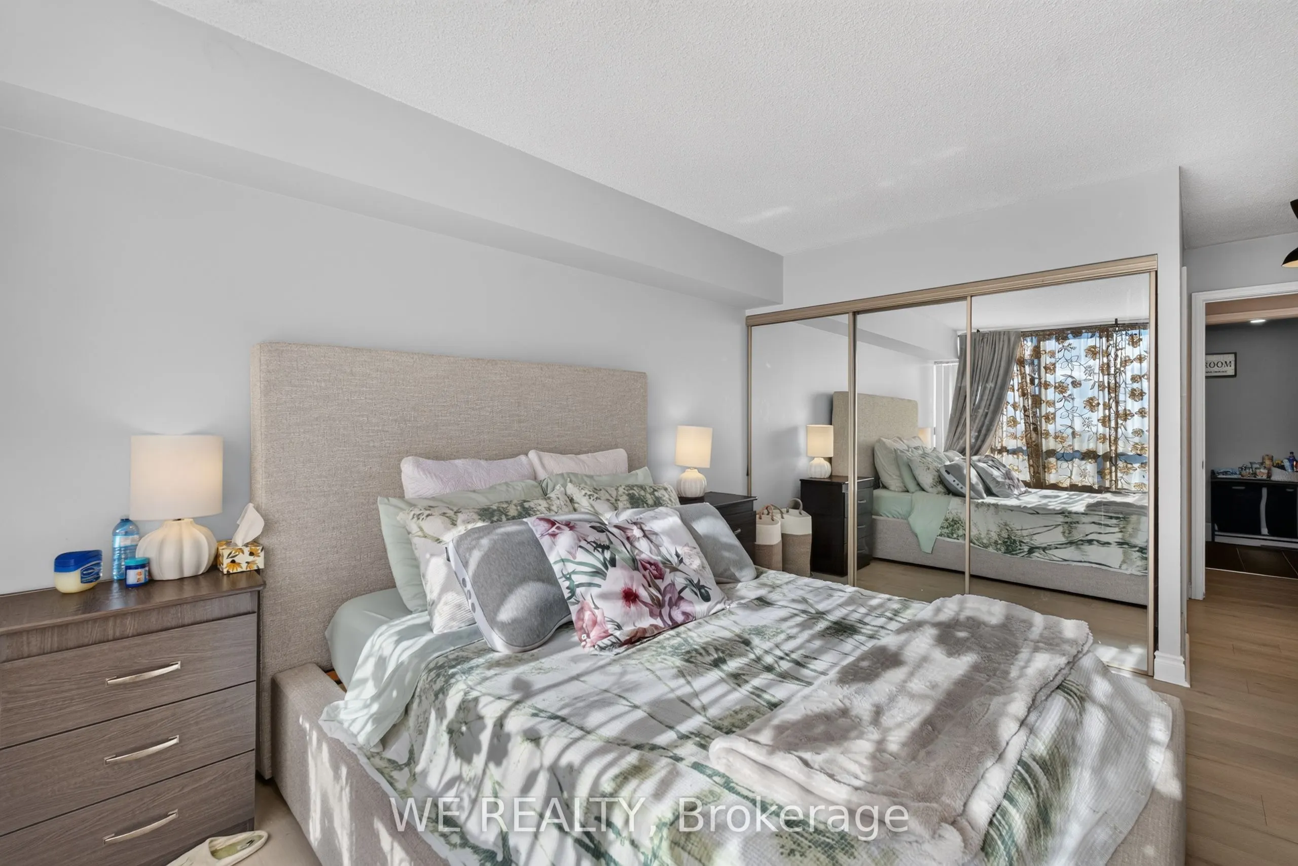 22 Hanover Road #1603