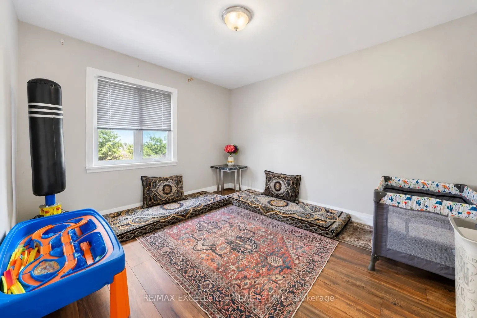 49 Barrhead Crescent
