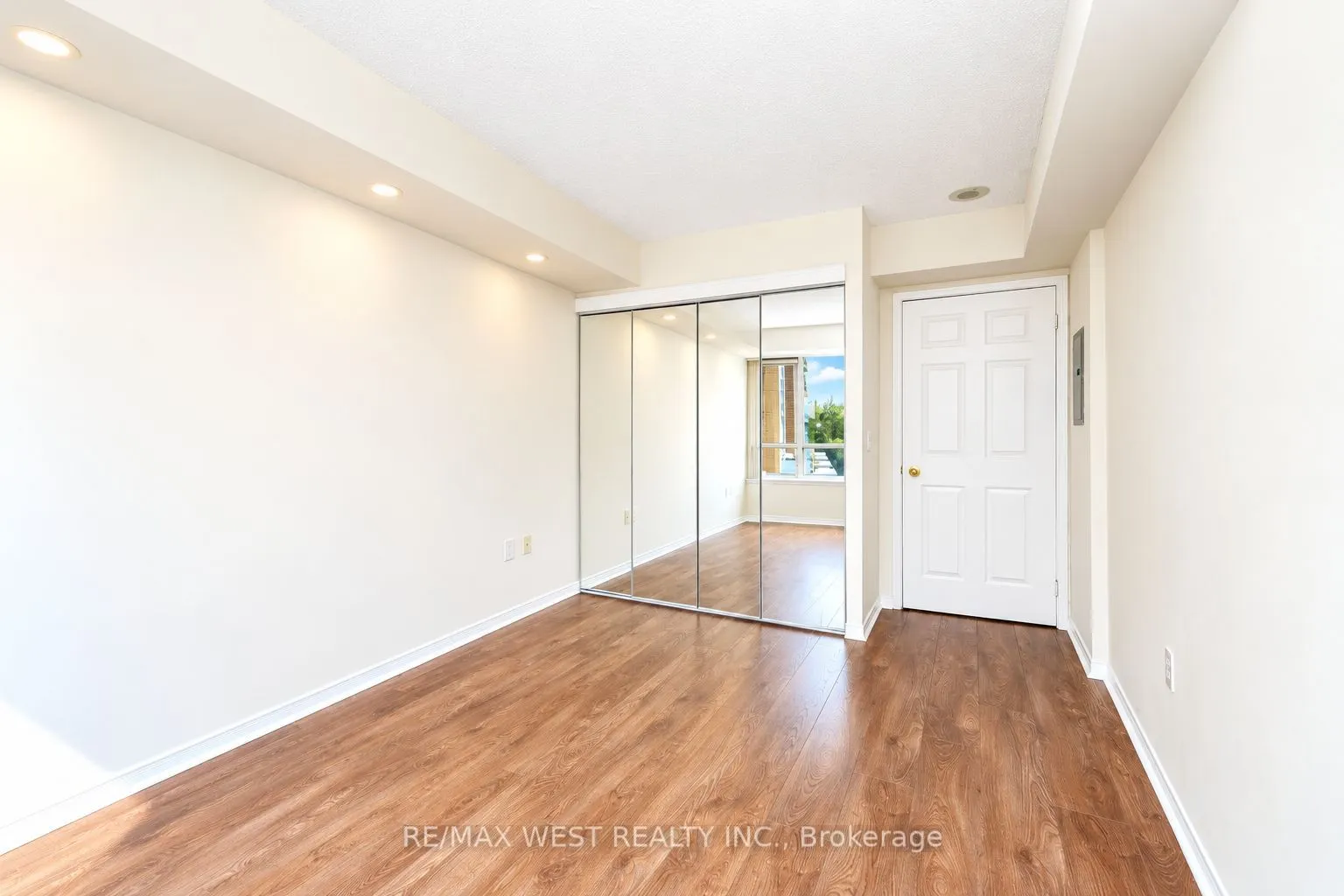 15 Michael Power Place #604