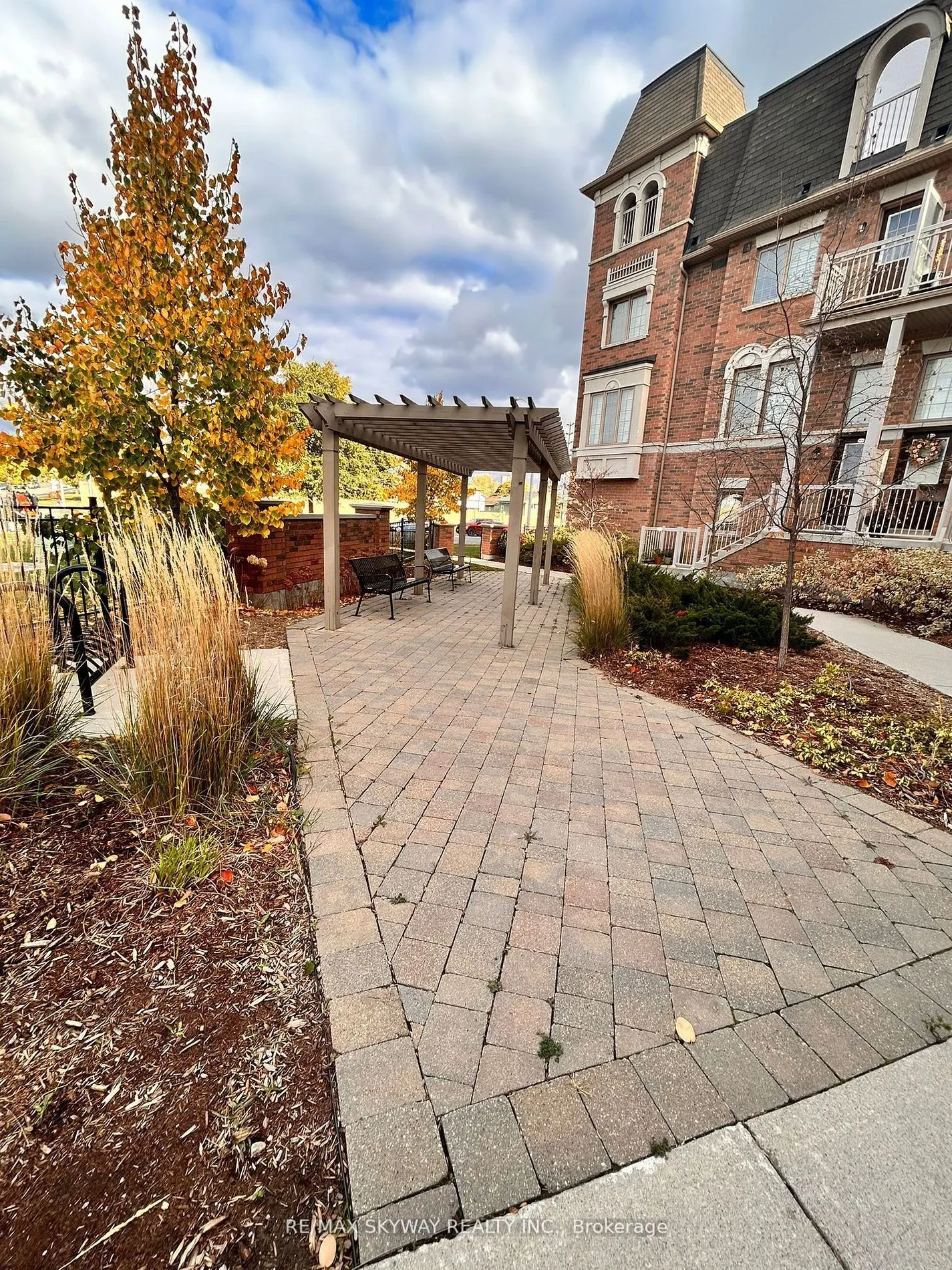 180 Howden Boulevard #42