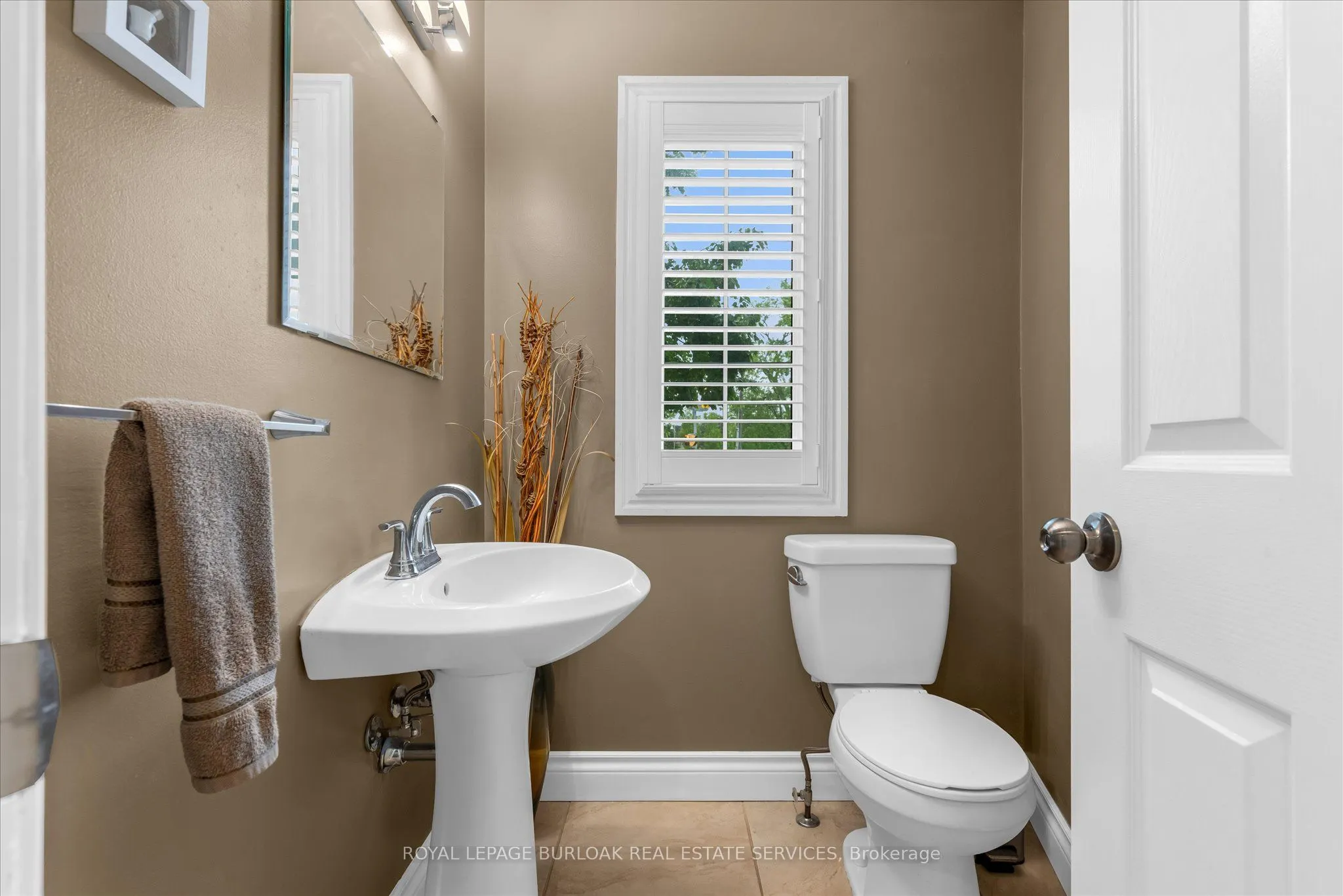 2110 New Street #6