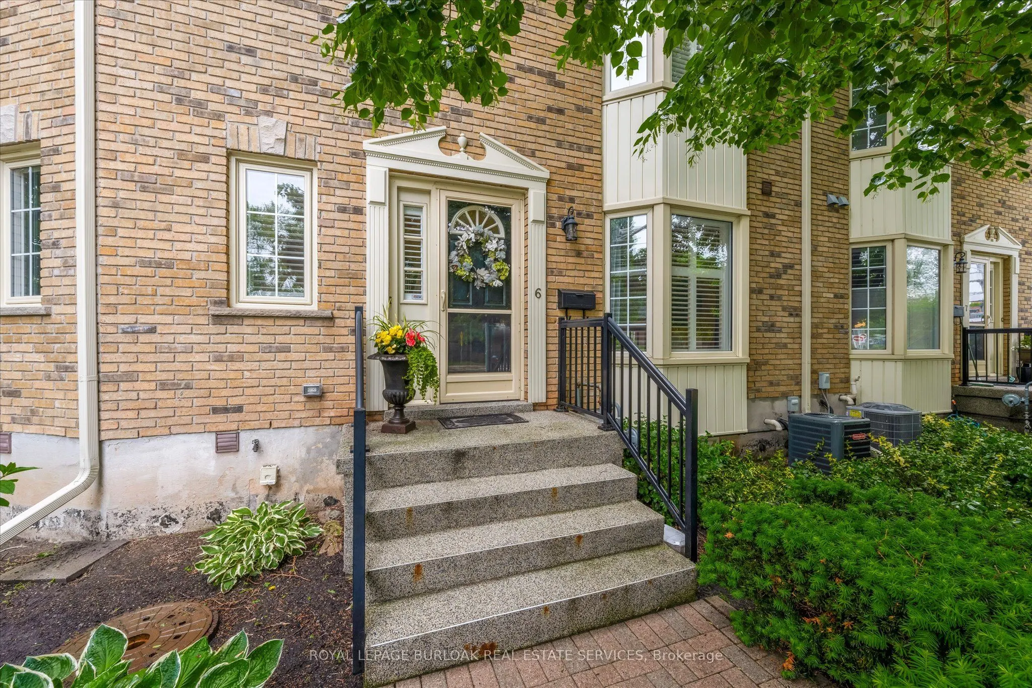 2110 New Street #6