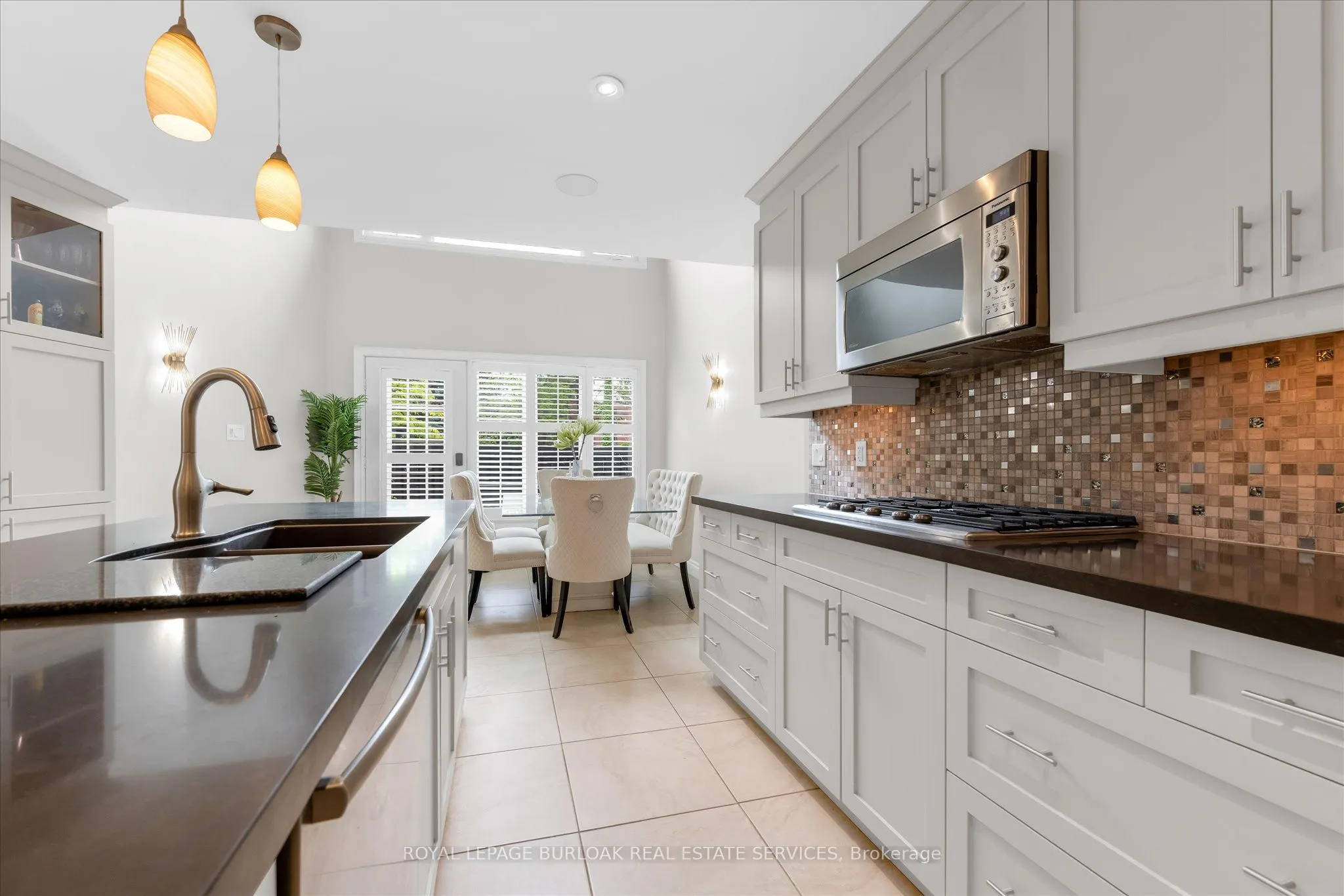 2110 New Street #6