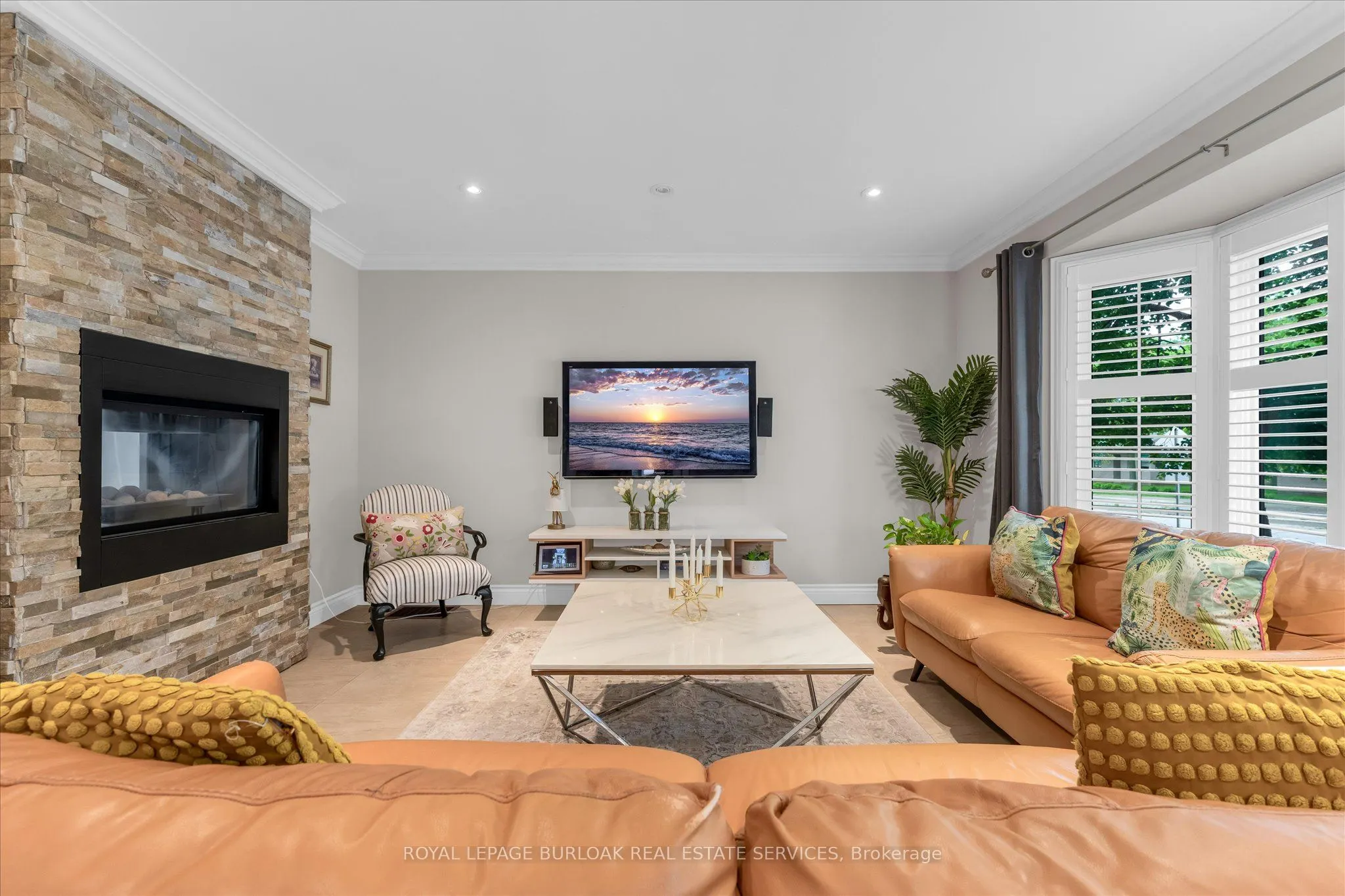 2110 New Street #6