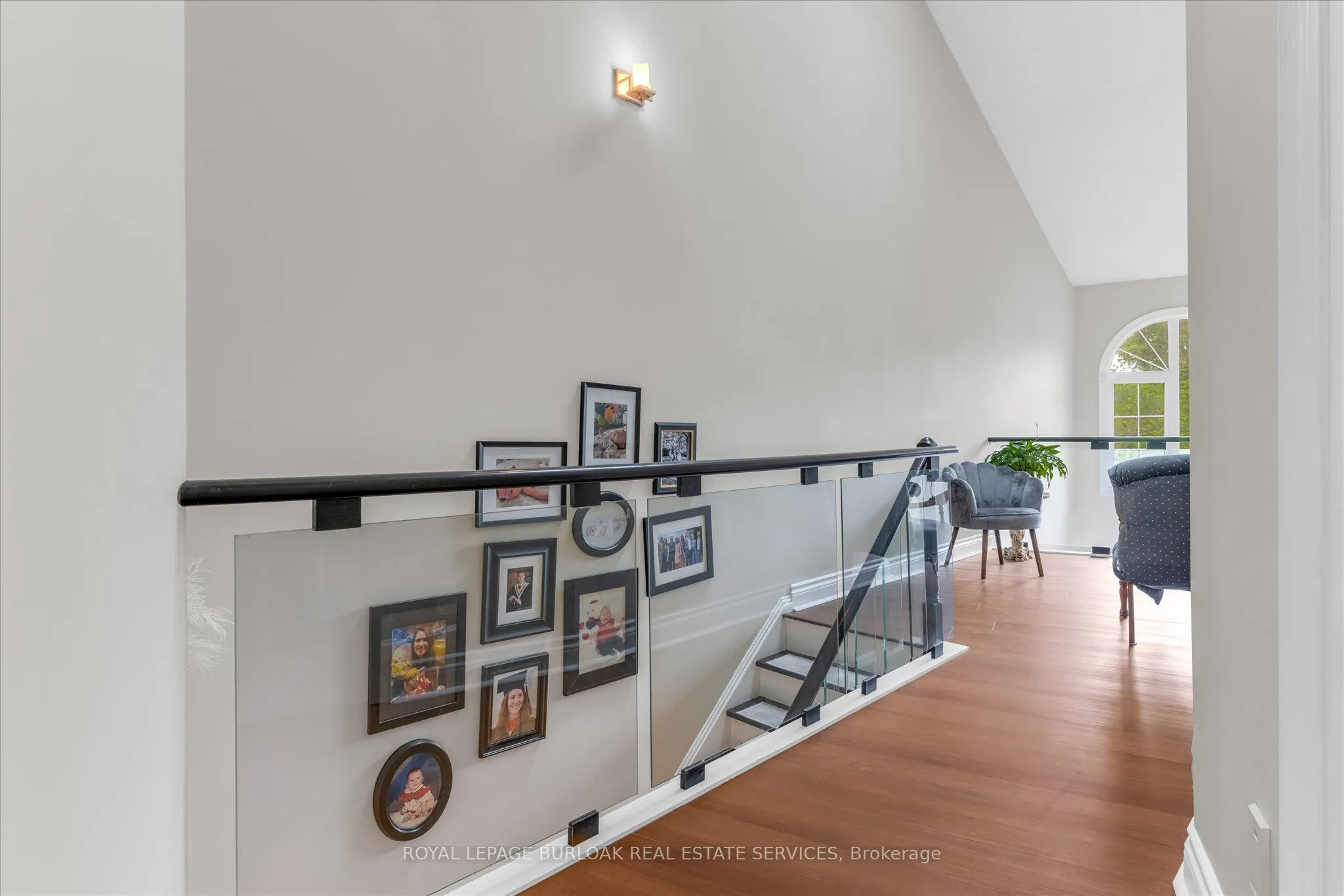 2110 New Street #6